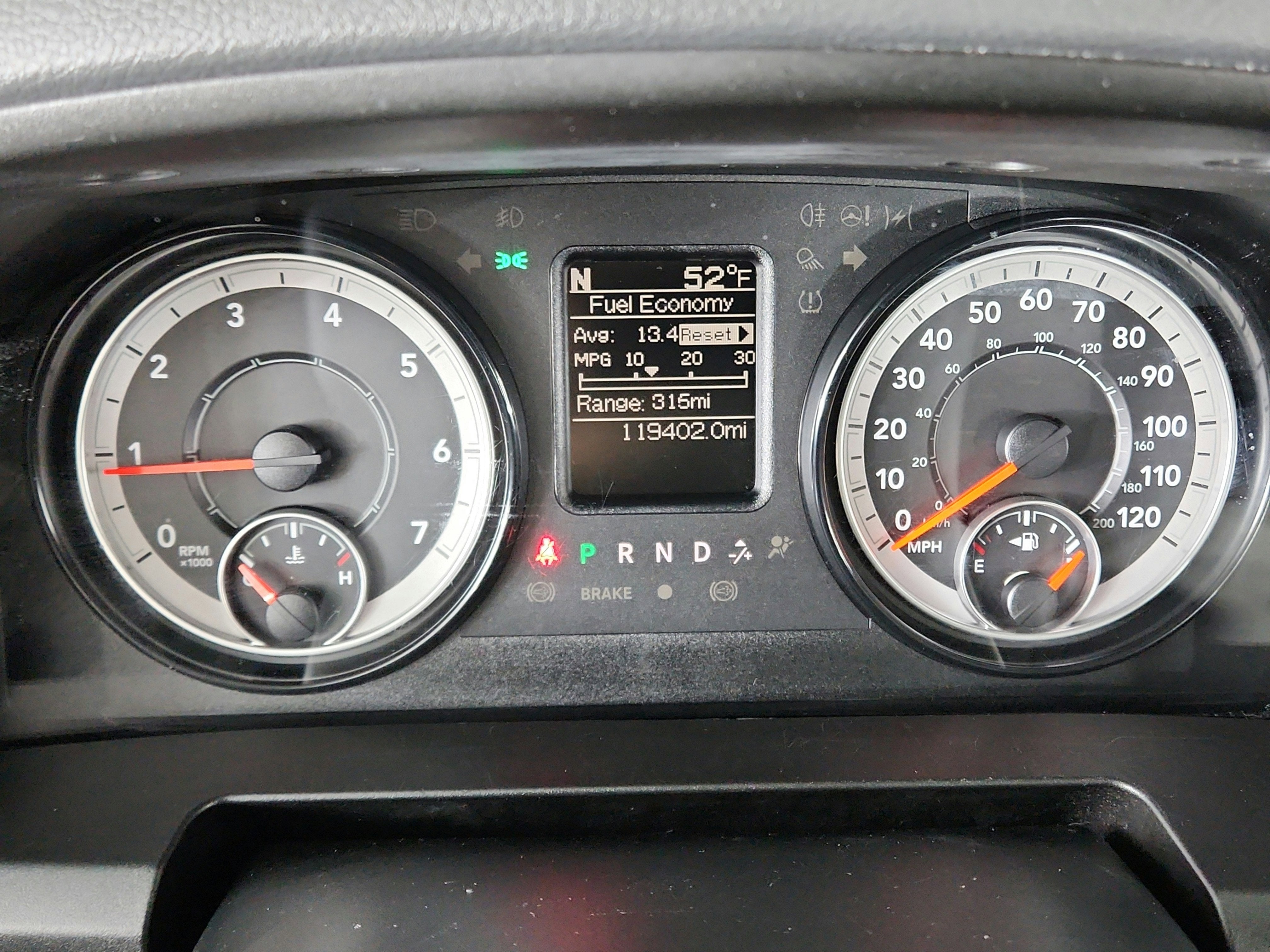 2019 RAM 1500 Classic SLT Crew Cab 4x4 5'7' Box