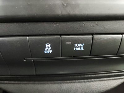 2019 RAM 1500 Classic SLT Crew Cab 4x4 5'7' Box