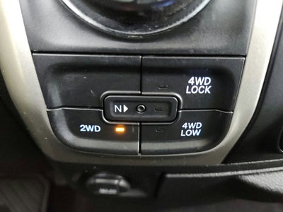 2019 RAM 1500 Classic SLT Crew Cab 4x4 5'7' Box