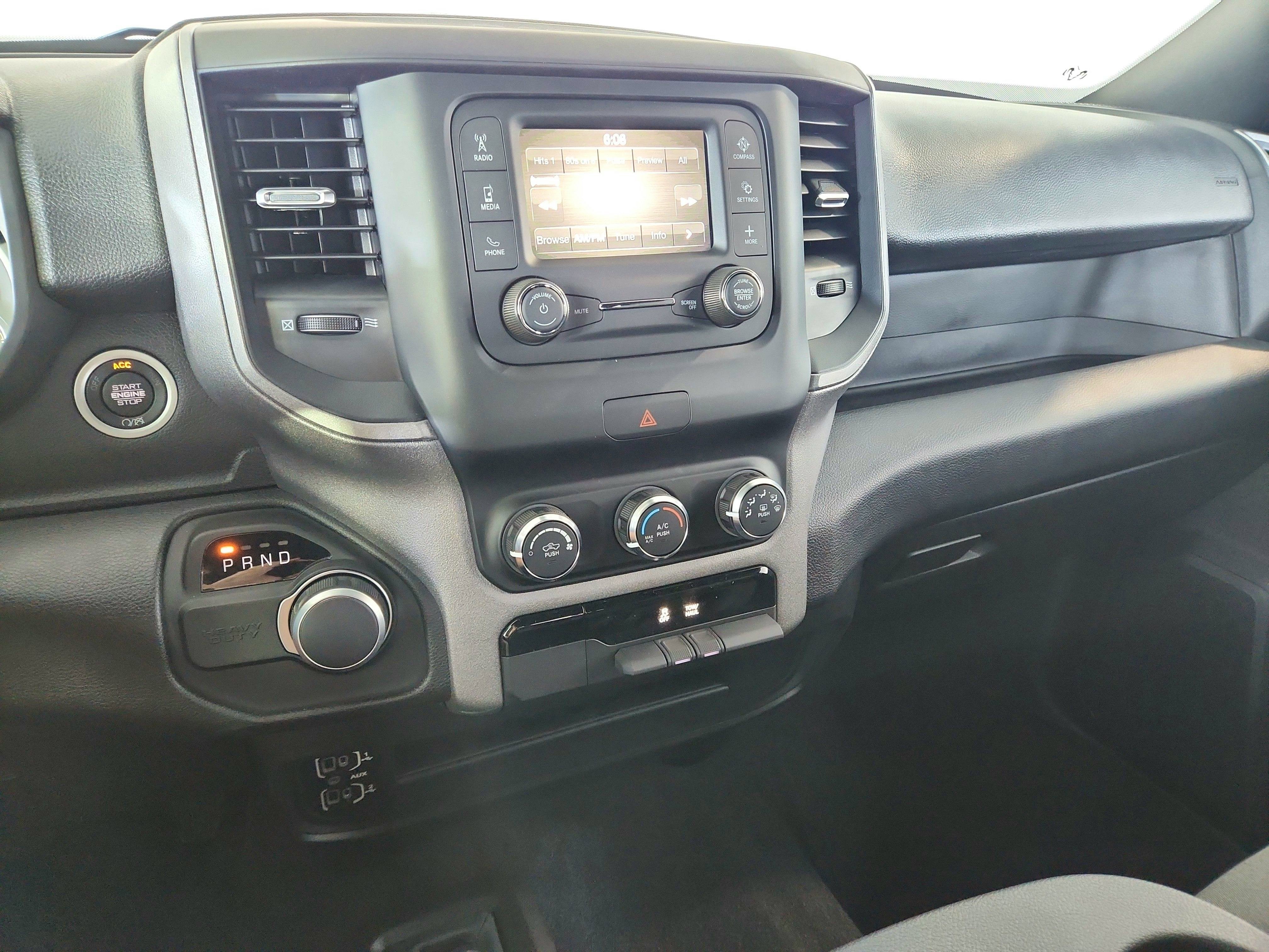 2024 RAM 2500 Tradesman Crew Cab 4x4 6'4' Box
