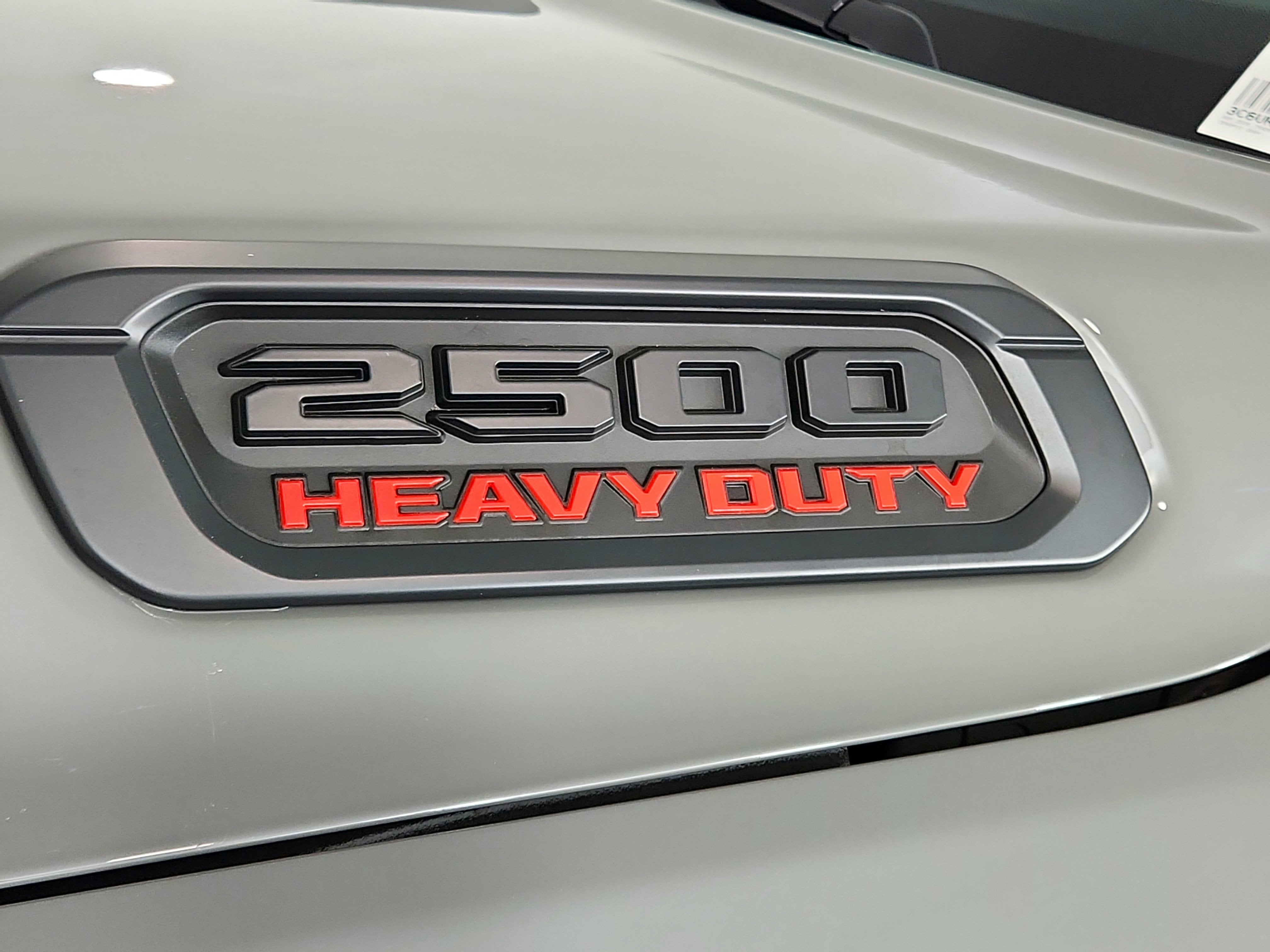 2026 RAM 2500 Tradesman Crew Cab 4x4 6'4' Box