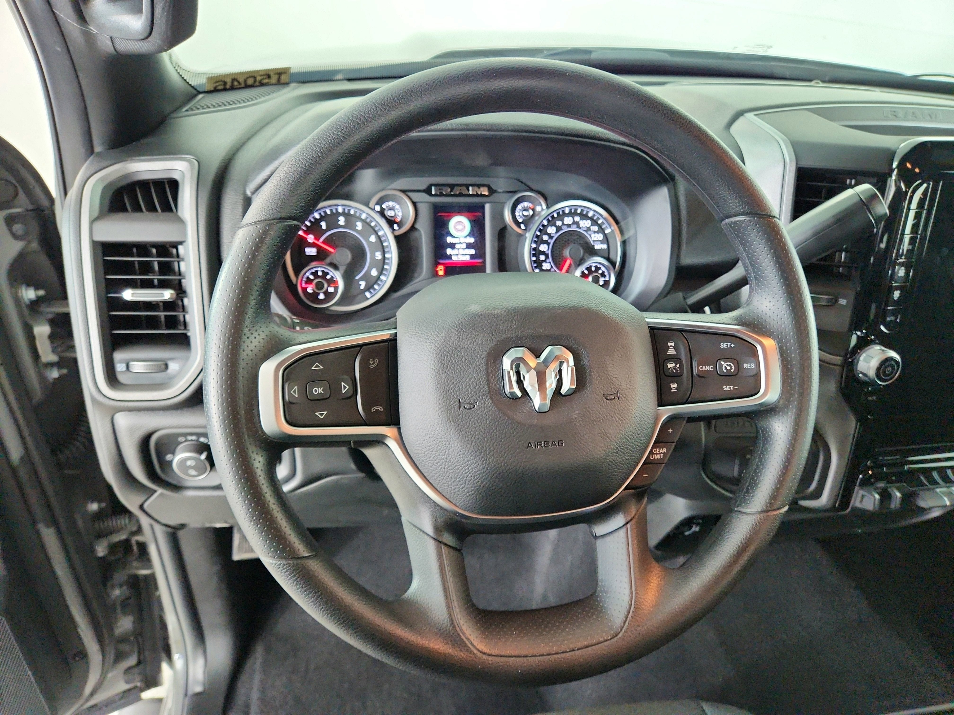 2026 RAM 2500 Tradesman Crew Cab 4x4 6'4' Box