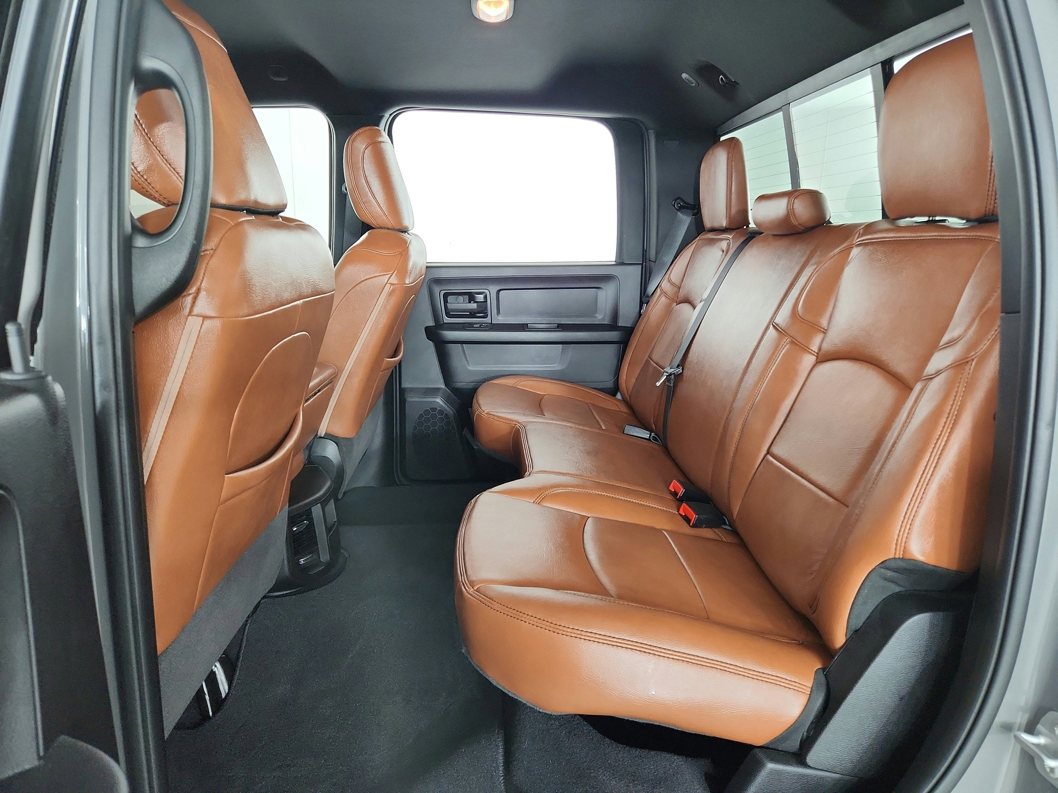 2026 RAM 2500 Tradesman Crew Cab 4x4 6'4' Box