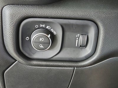 2026 RAM 2500 Tradesman Crew Cab 4x4 6'4' Box