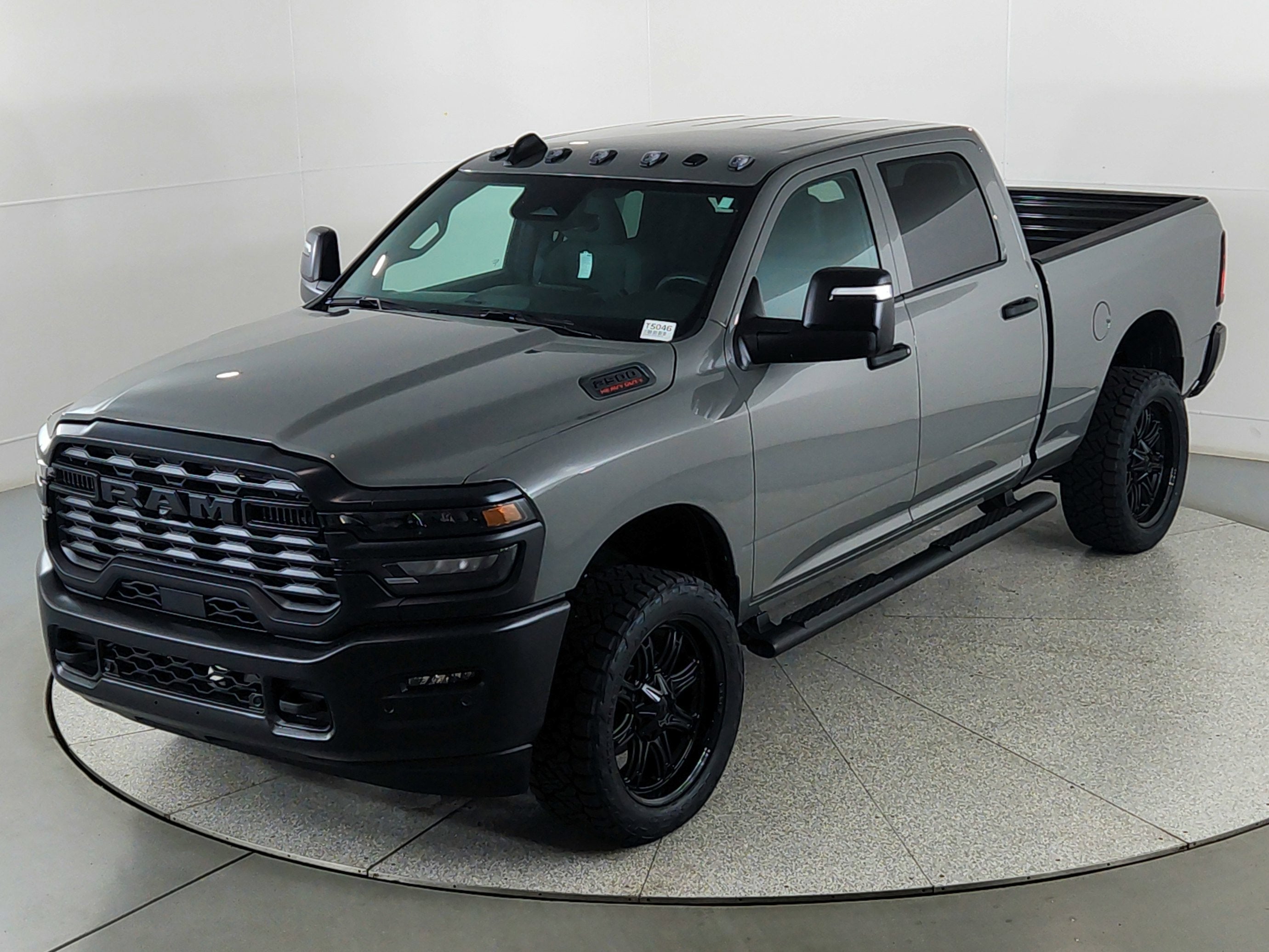 2026 RAM 2500 Tradesman Crew Cab 4x4 6'4' Box