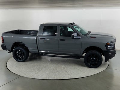 2026 RAM 2500 Tradesman Crew Cab 4x4 6'4' Box