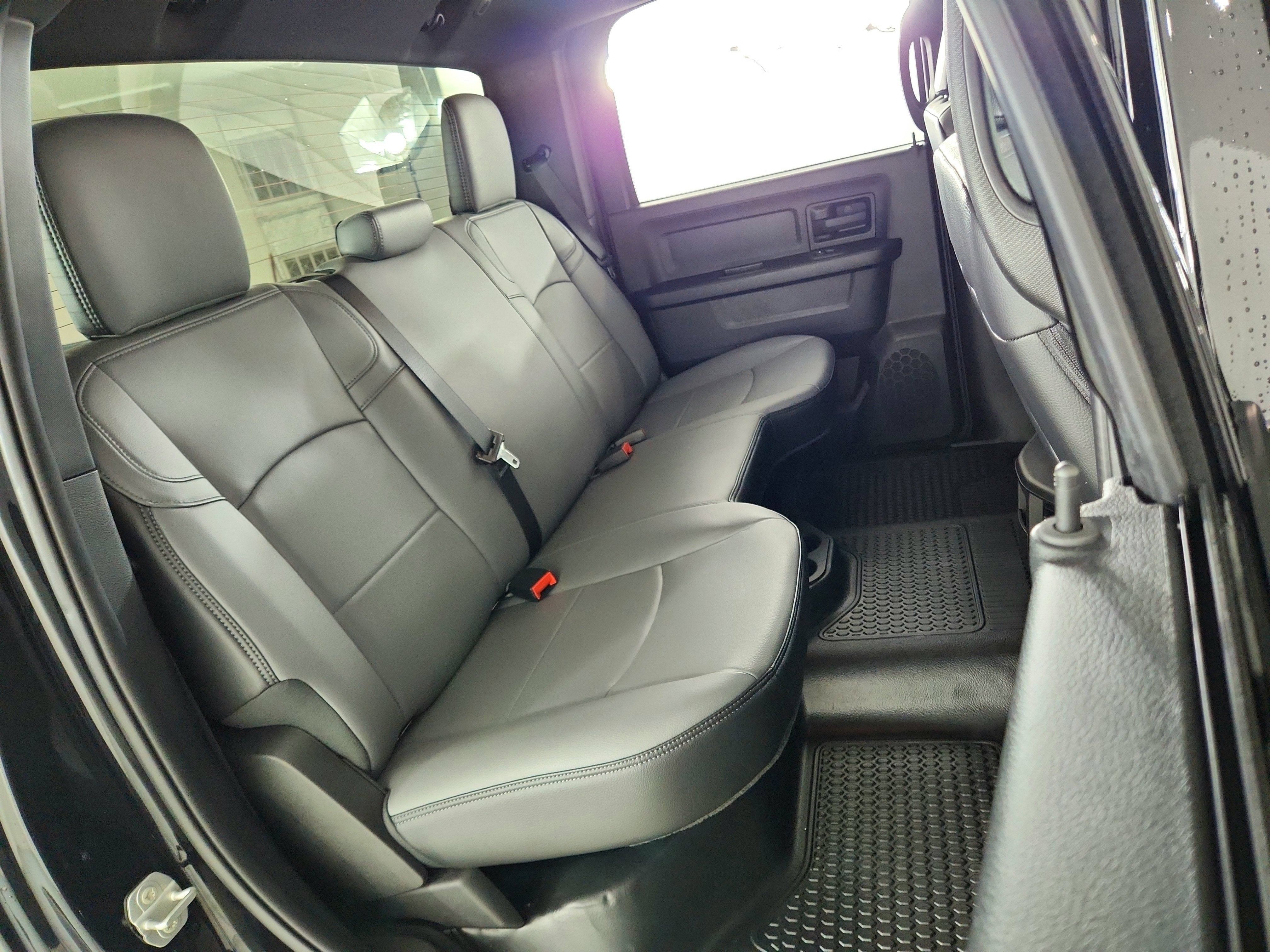 2025 RAM 2500 Tradesman Crew Cab 4x4 6'4' Box