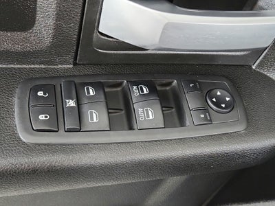 2019 RAM 2500 Tradesman Crew Cab 4x4 6'4' Box