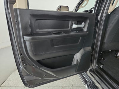2019 RAM 2500 Tradesman Crew Cab 4x4 6'4' Box