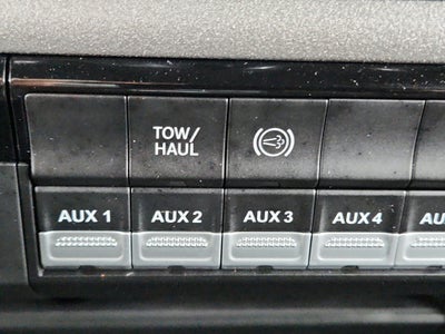 2022 RAM 2500 Tradesman Crew Cab 4x4 6'4' Box