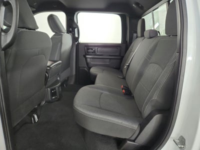 2022 RAM 2500 Tradesman Crew Cab 4x4 6'4' Box