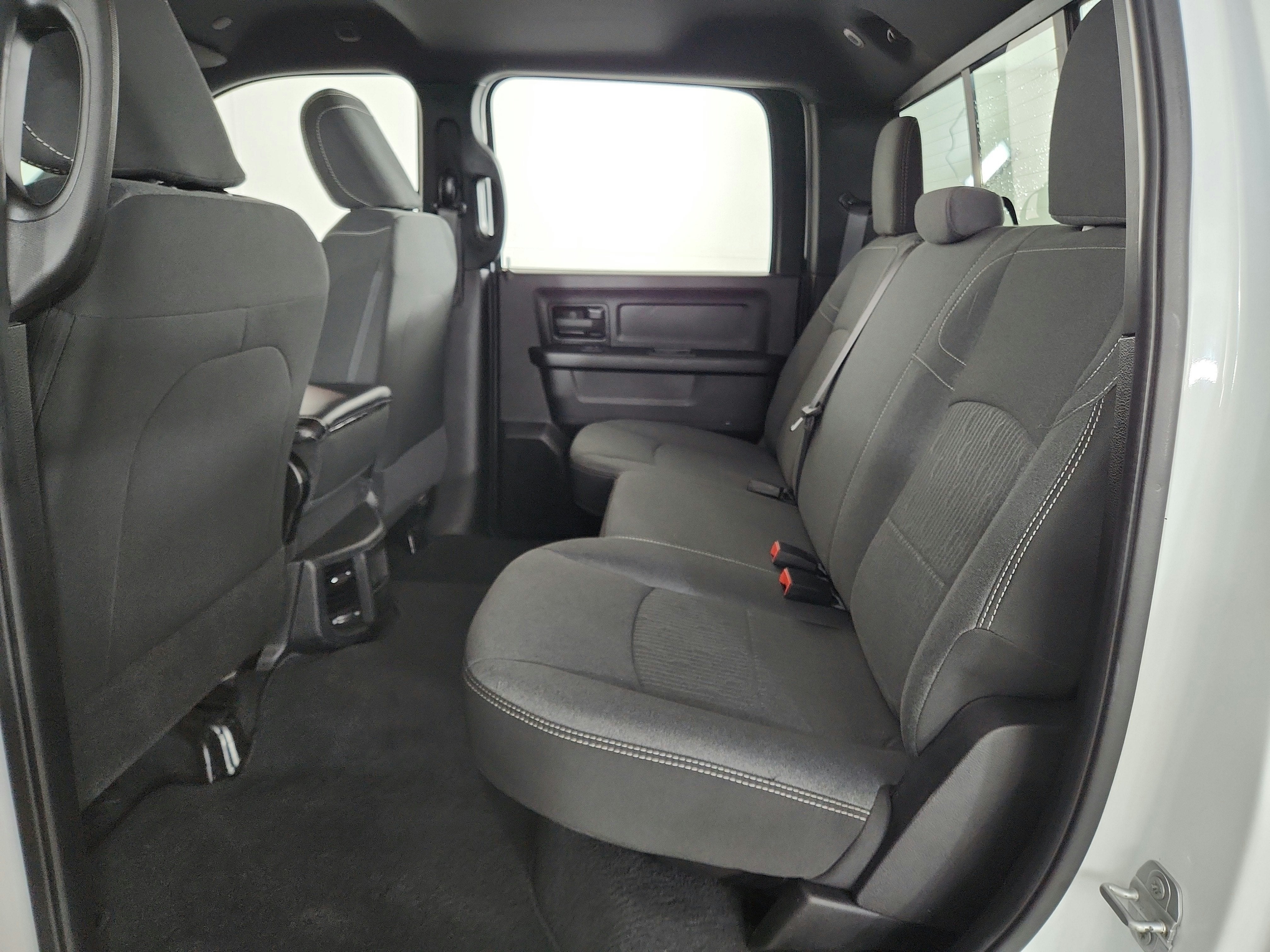 2022 RAM 2500 Tradesman Crew Cab 4x4 6'4' Box