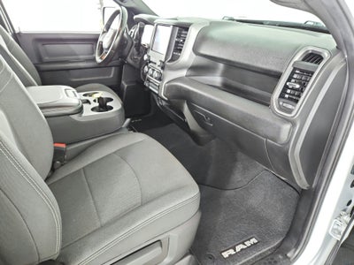 2022 RAM 2500 Tradesman Crew Cab 4x4 6'4' Box