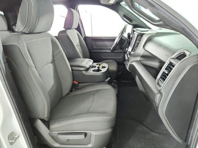 2022 RAM 2500 Tradesman Crew Cab 4x4 6'4' Box
