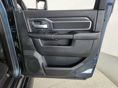 2025 RAM 2500 Big Horn Crew Cab 4x4 6'4' Box