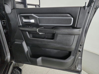 2025 RAM 2500 Big Horn Crew Cab 4x4 6'4' Box