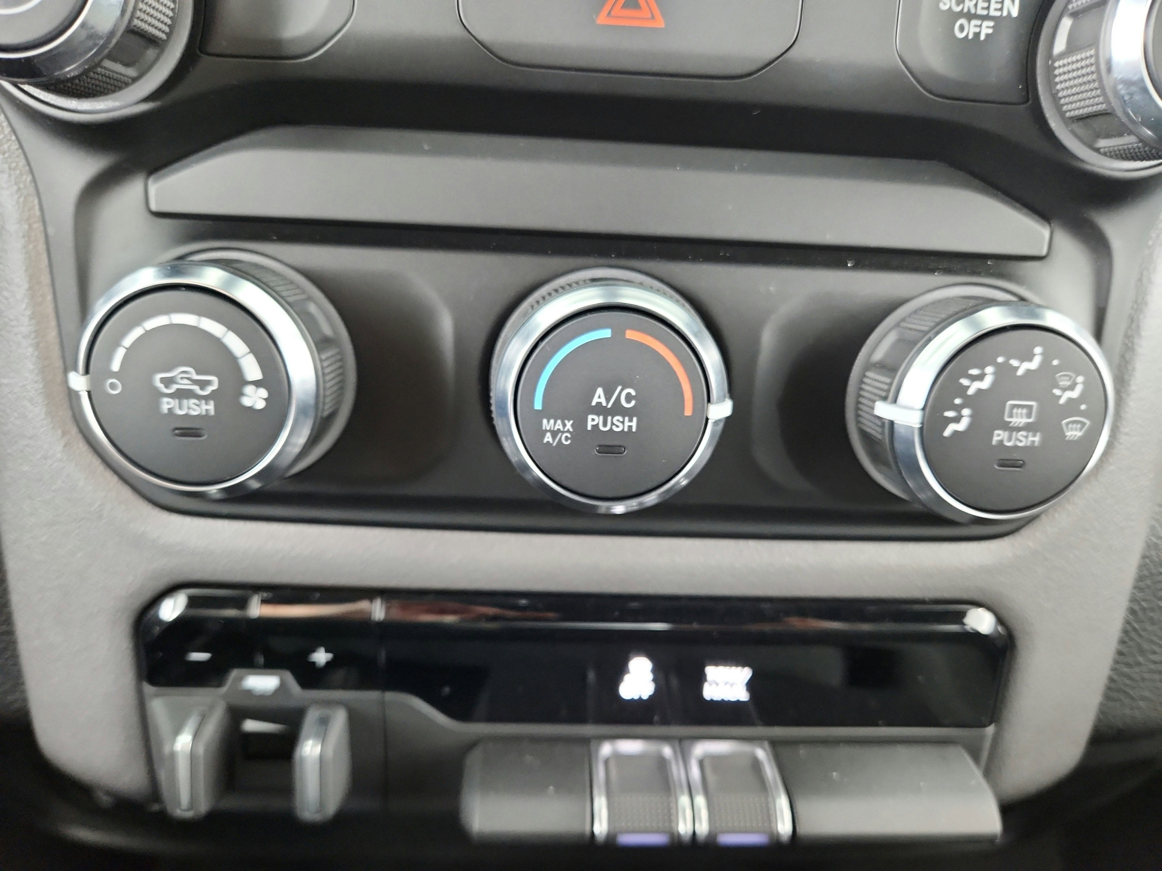 2024 RAM 2500 Big Horn Crew Cab 4x4 6'4' Box