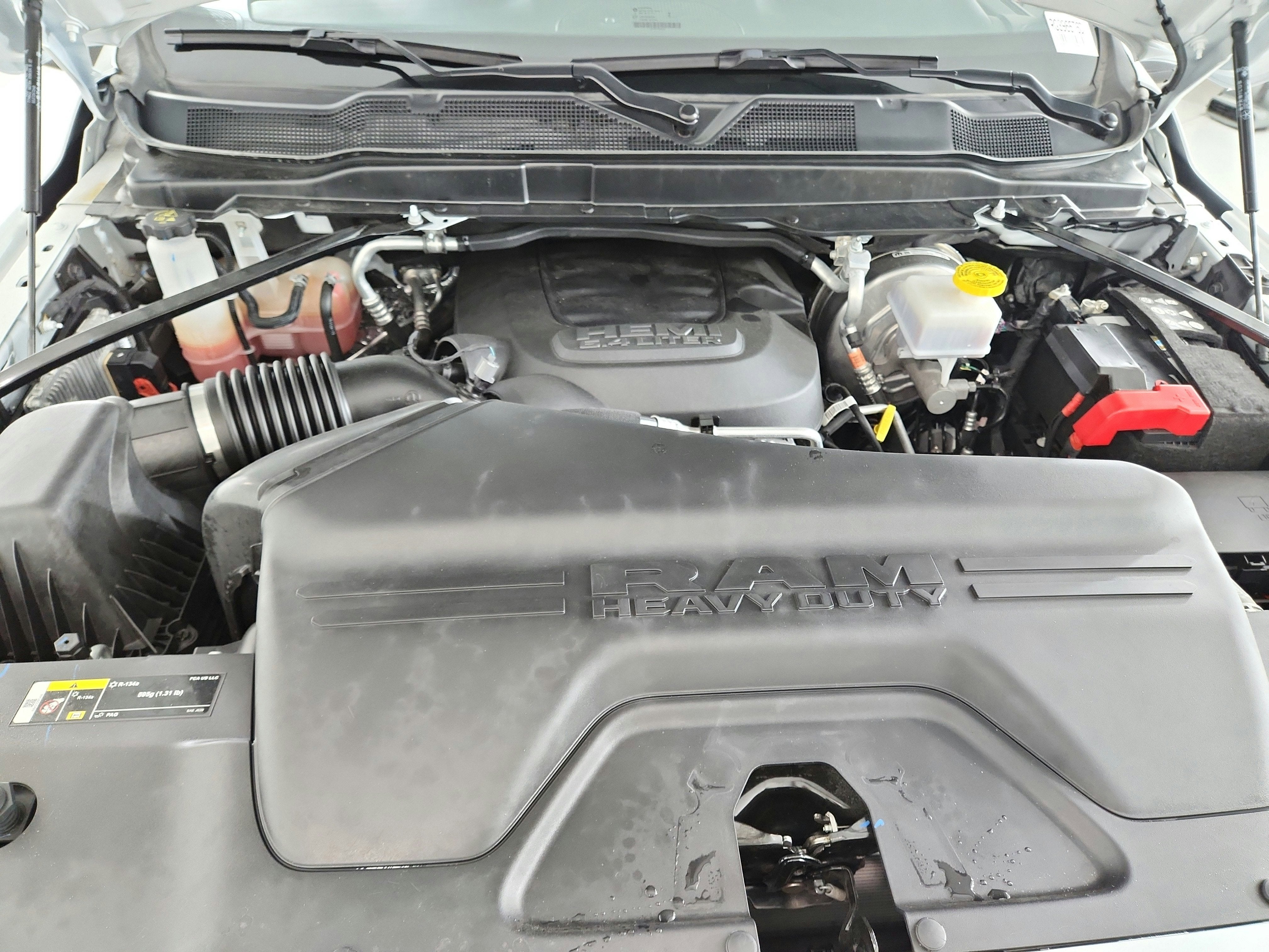 2024 RAM 2500 Big Horn Crew Cab 4x4 6'4' Box