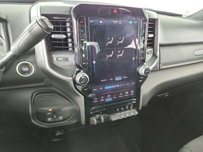 2025 RAM 2500 Big Horn Crew Cab 4x4 6'4' Box