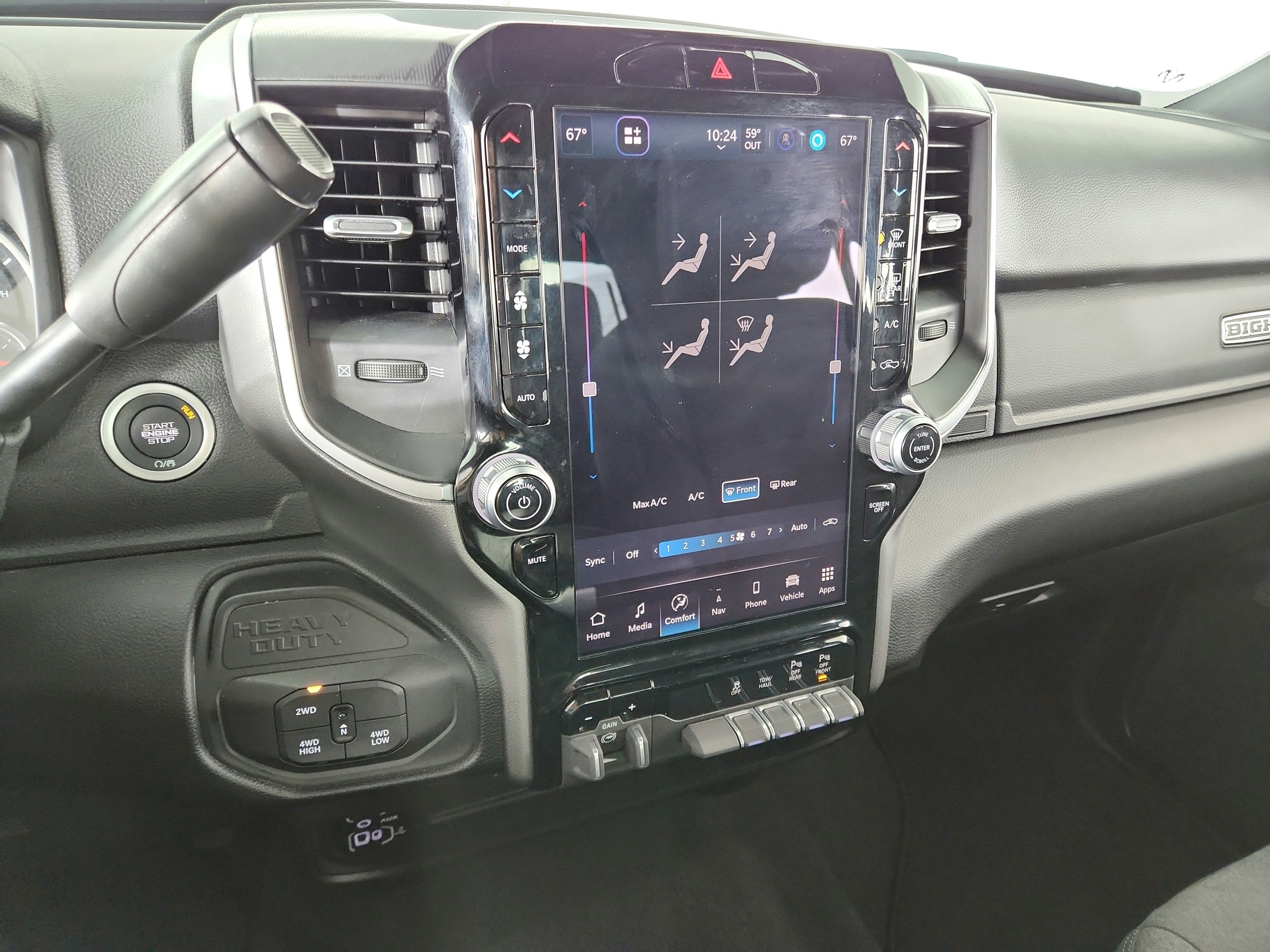 2025 RAM 2500 Big Horn Crew Cab 4x4 6'4' Box