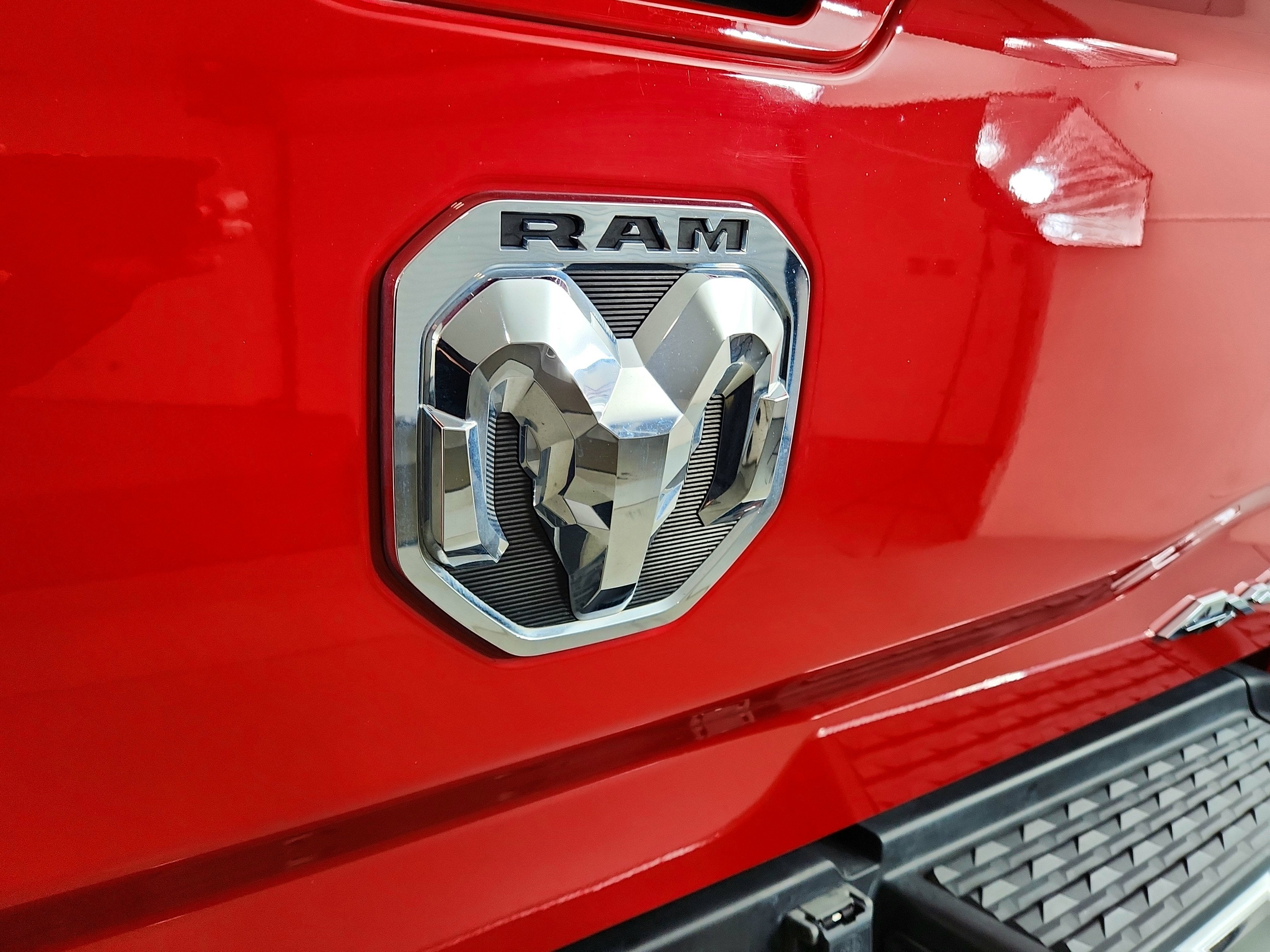 2024 RAM 2500 Laramie Crew Cab 4x4 6'4' Box