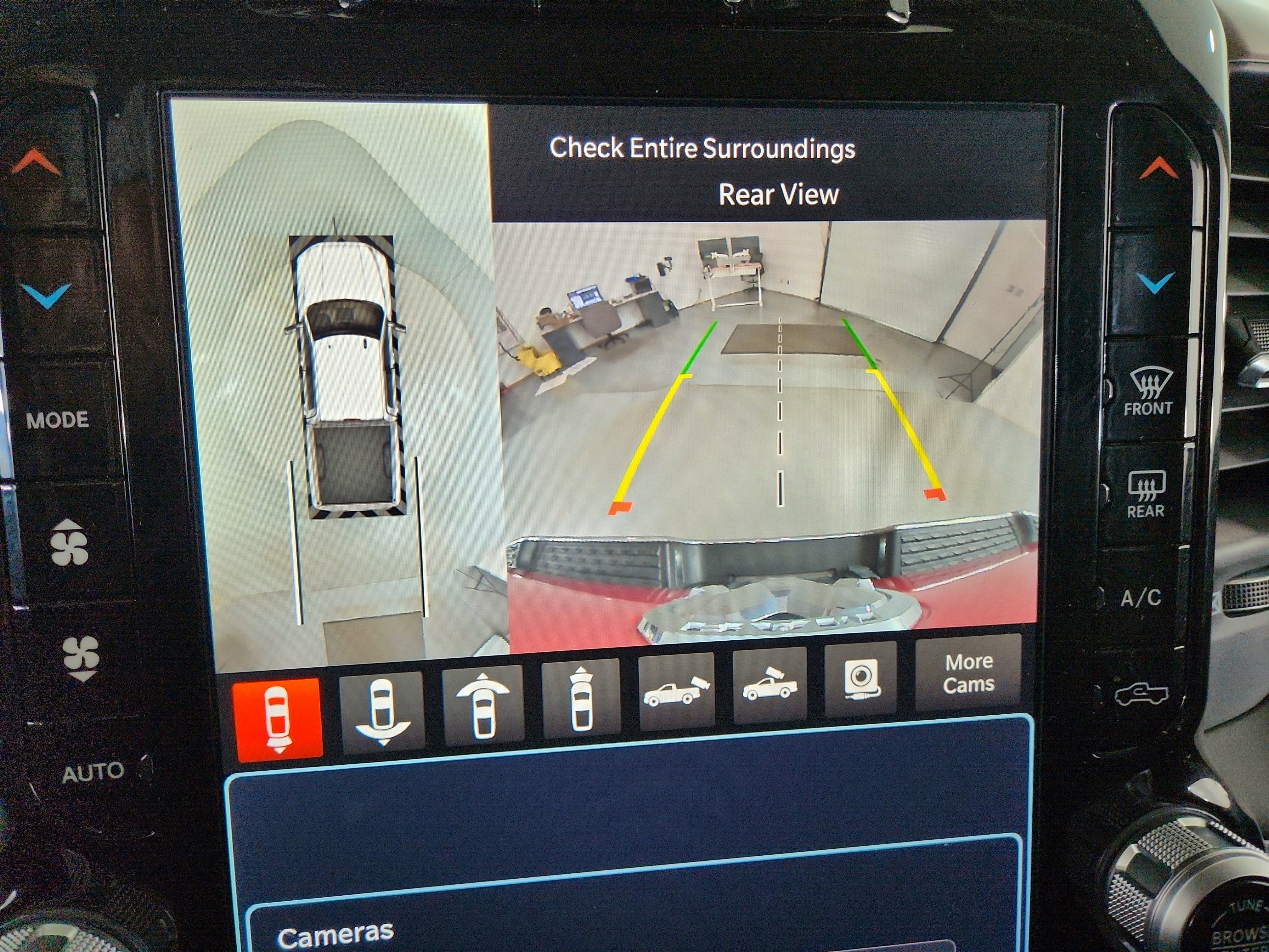 2024 RAM 2500 Laramie Crew Cab 4x4 6'4' Box