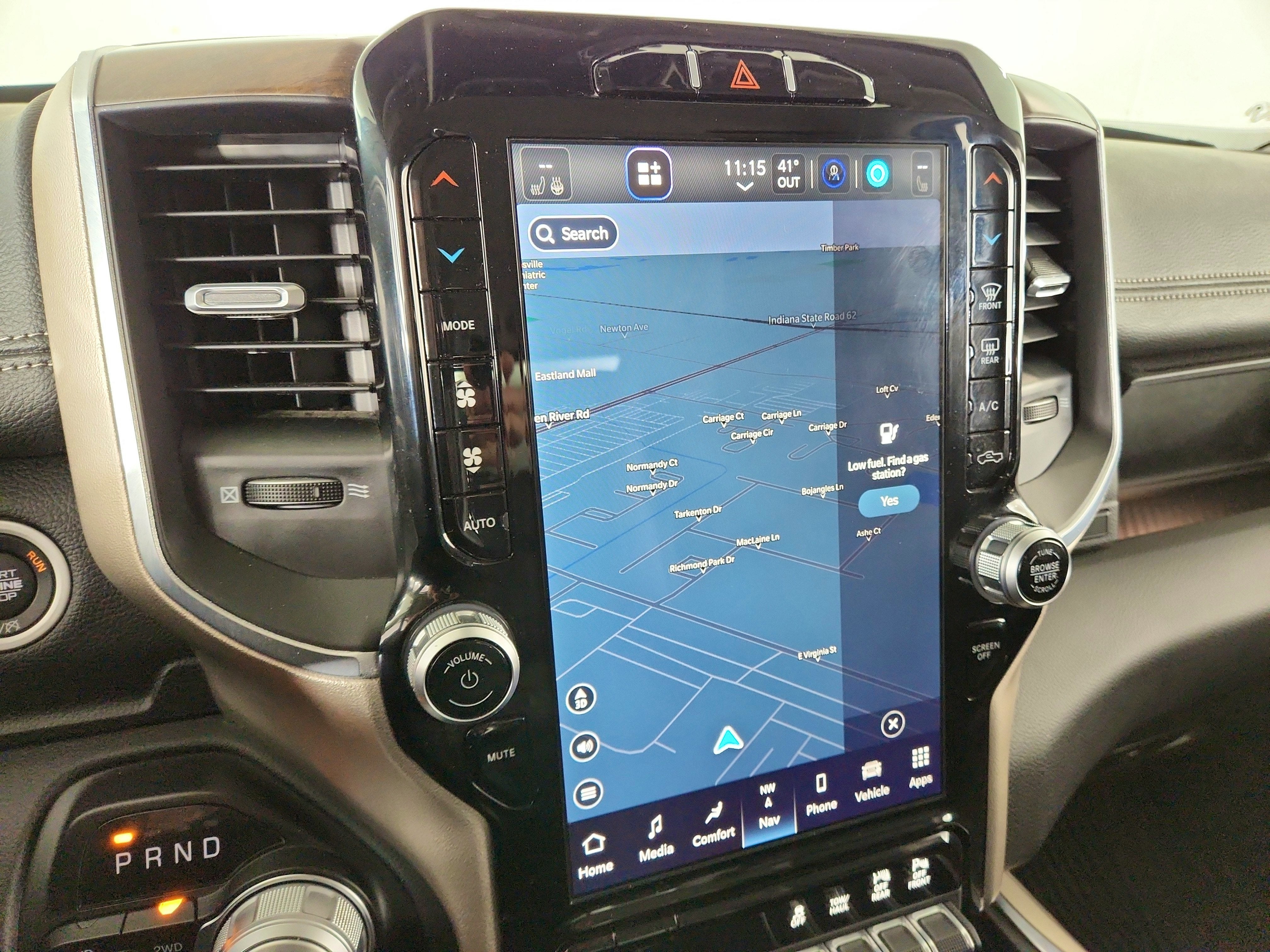 2024 RAM 2500 Laramie Crew Cab 4x4 6'4' Box