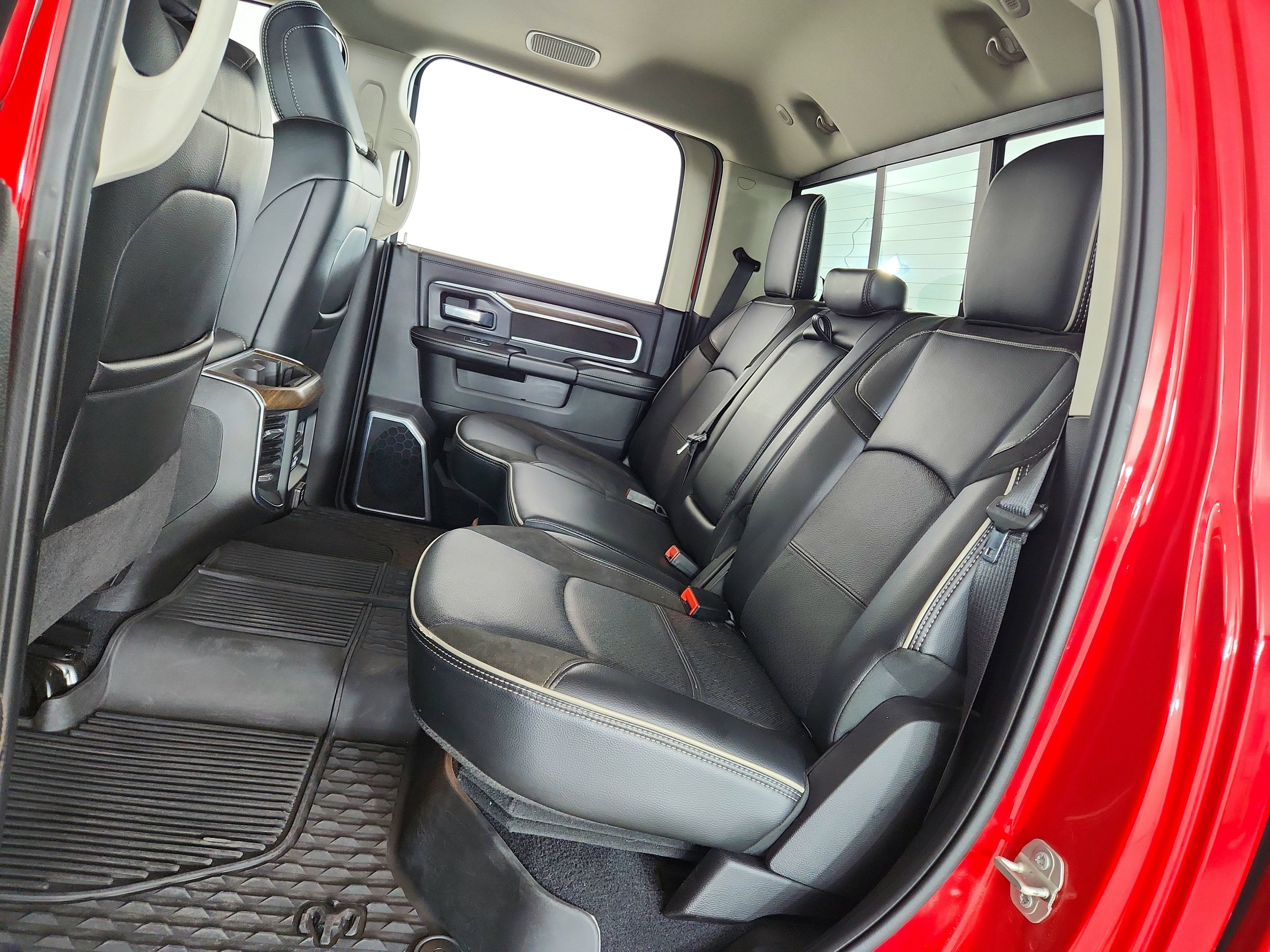 2024 RAM 2500 Laramie Crew Cab 4x4 6'4' Box