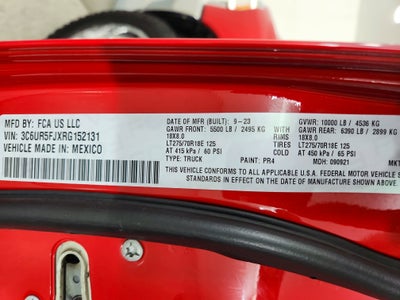 2024 RAM 2500 Laramie Crew Cab 4x4 6'4' Box