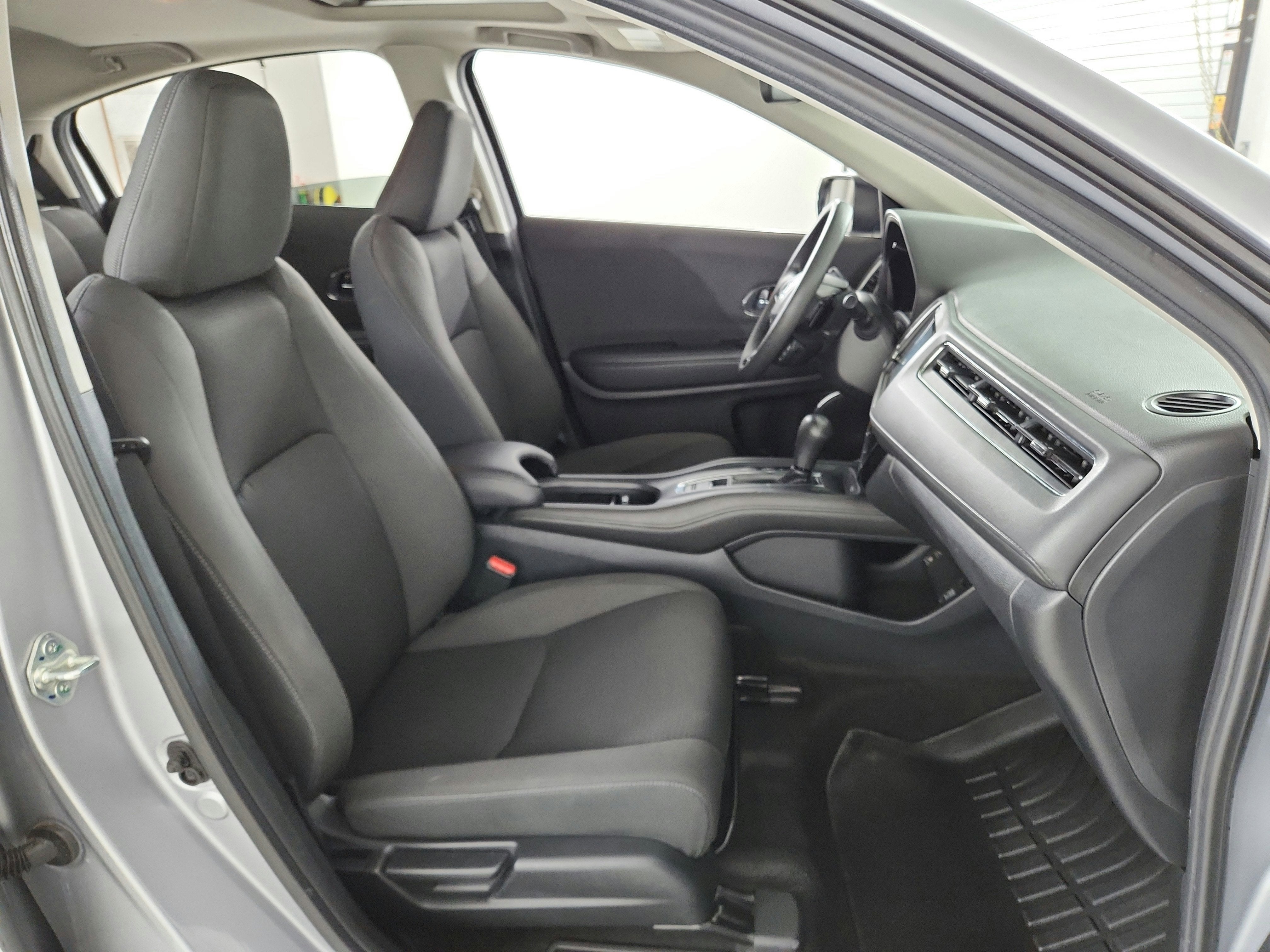 2022 Honda HR-V AWD EX