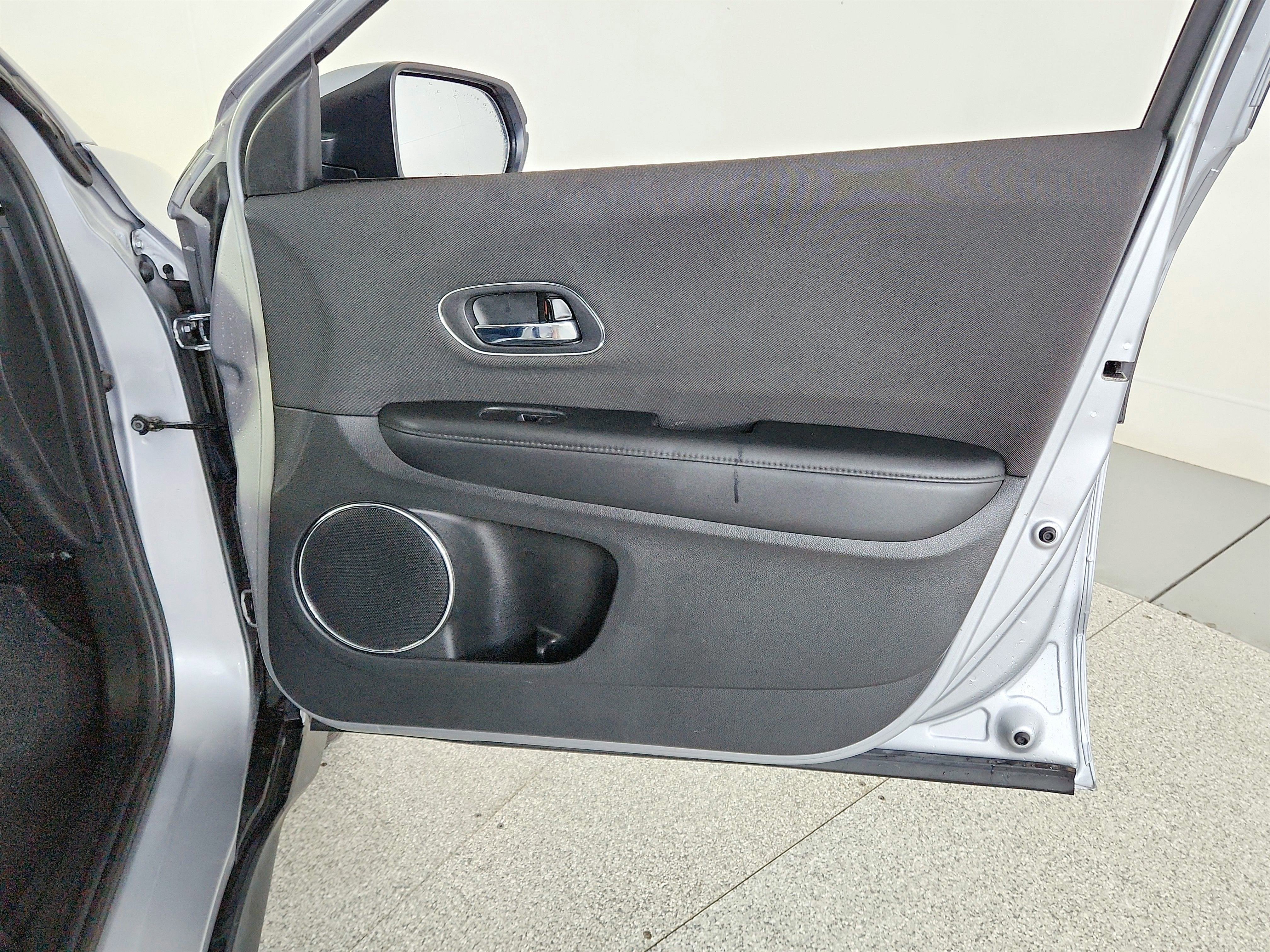 2022 Honda HR-V AWD EX