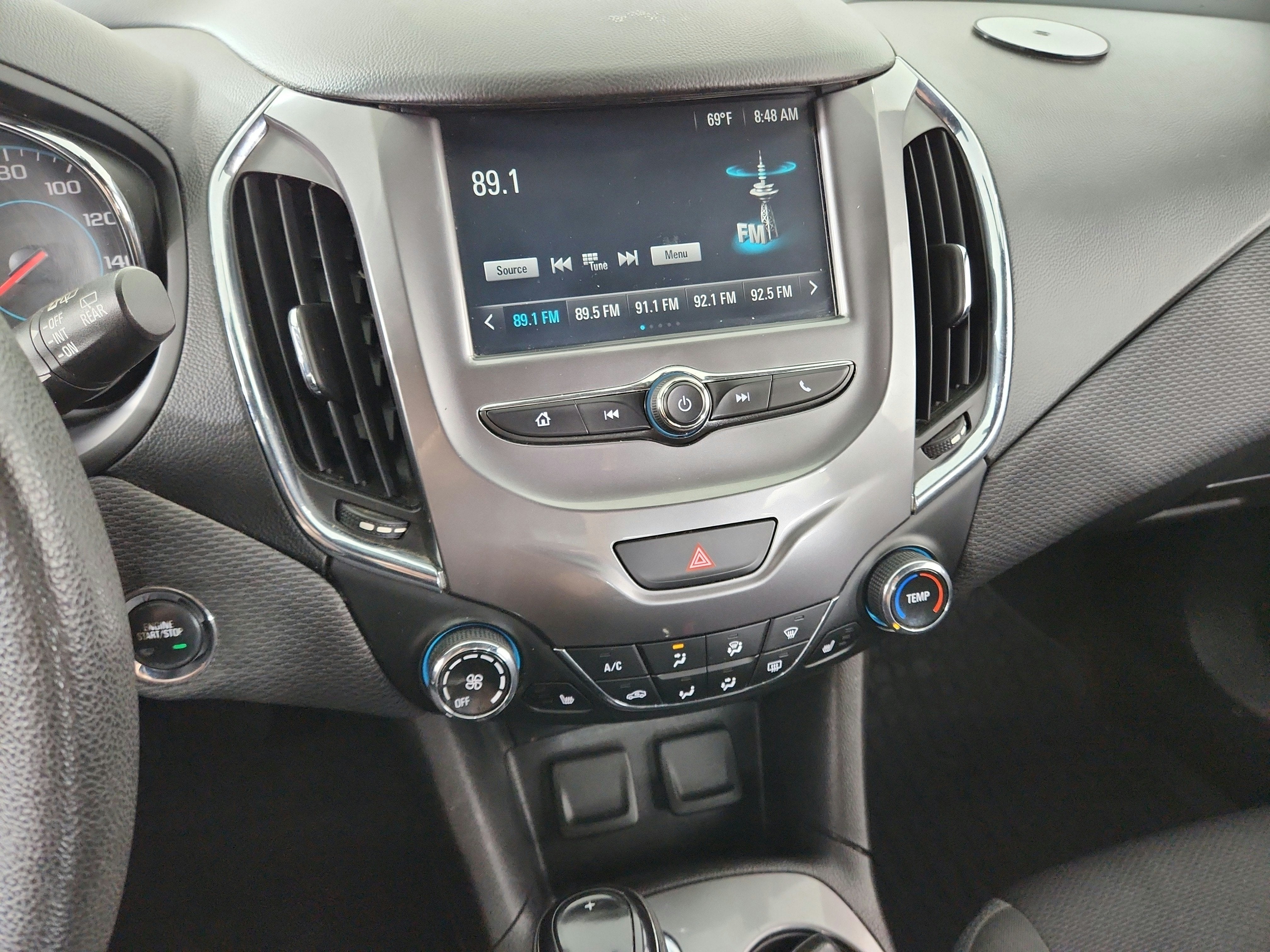 2017 Chevrolet Cruze LT Auto