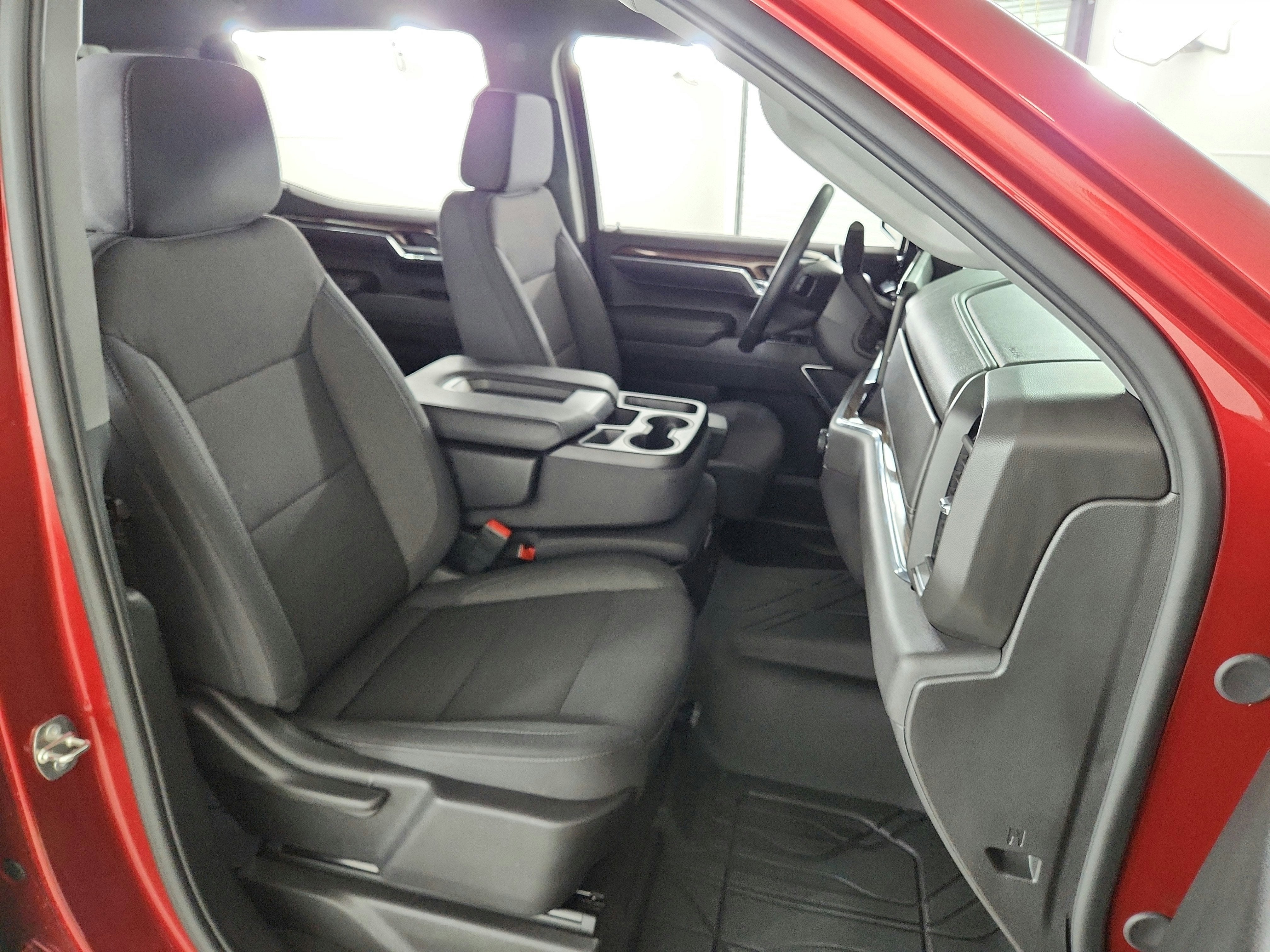 2024 Chevrolet Silverado 1500 4WD Crew Cab Short Bed LT