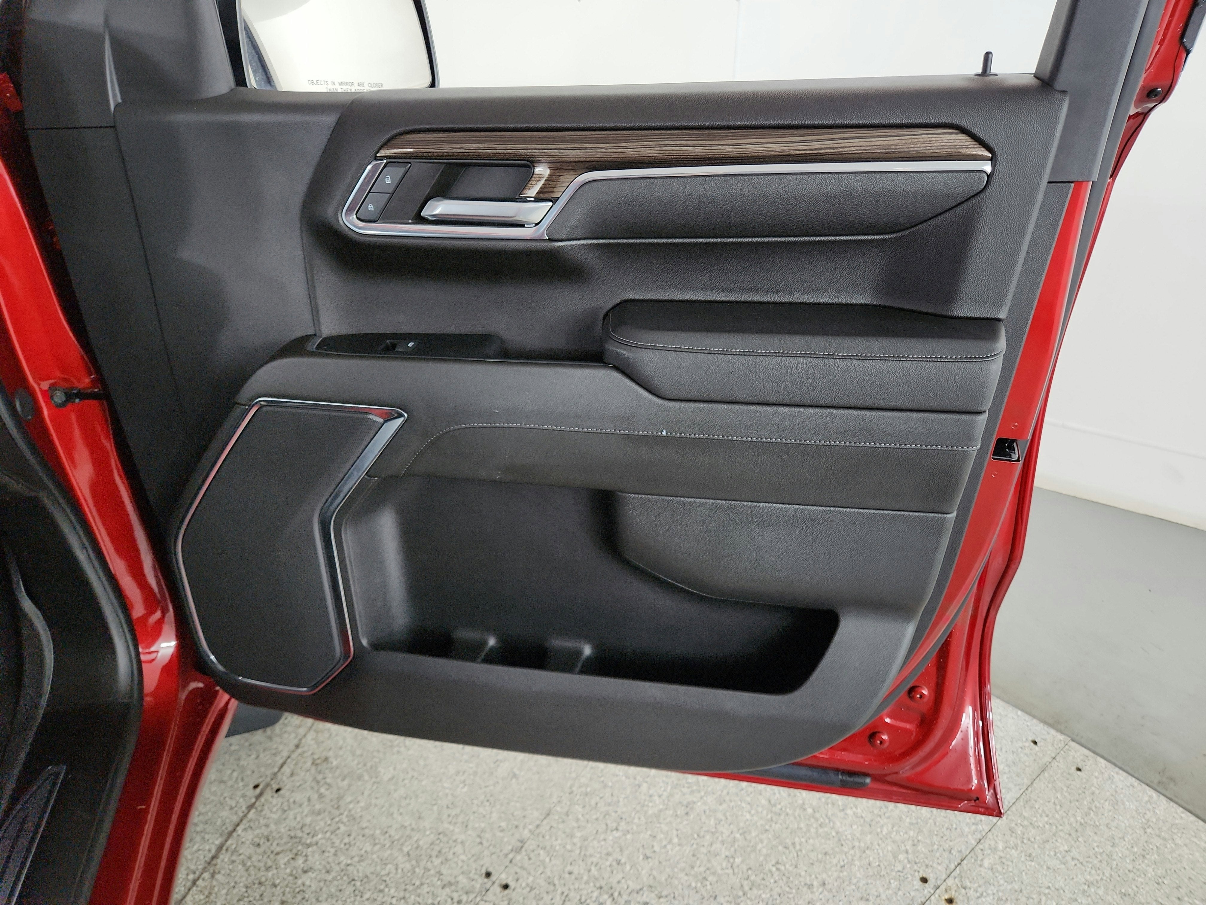 2024 Chevrolet Silverado 1500 4WD Crew Cab Short Bed LT