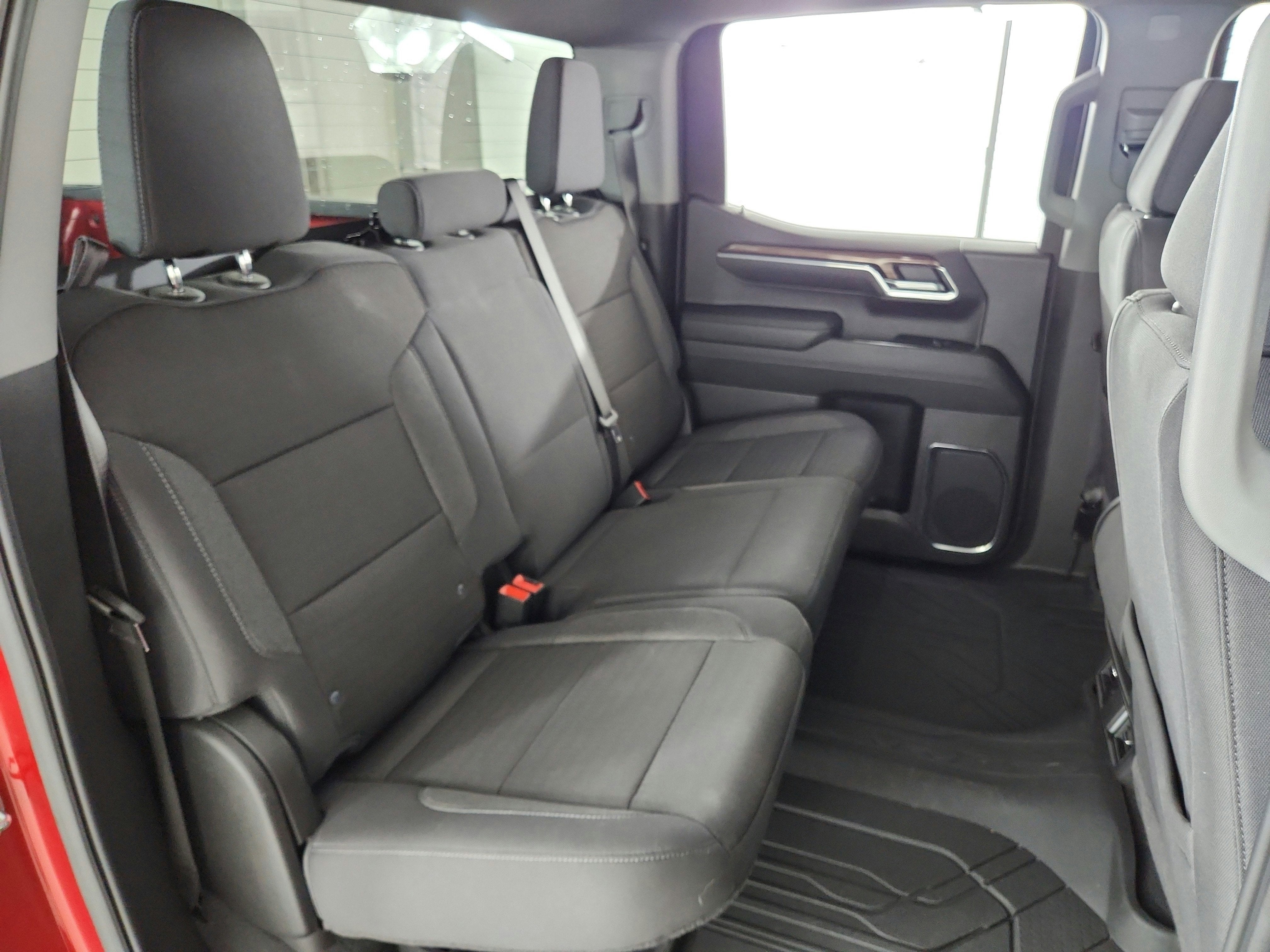 2024 Chevrolet Silverado 1500 4WD Crew Cab Short Bed LT