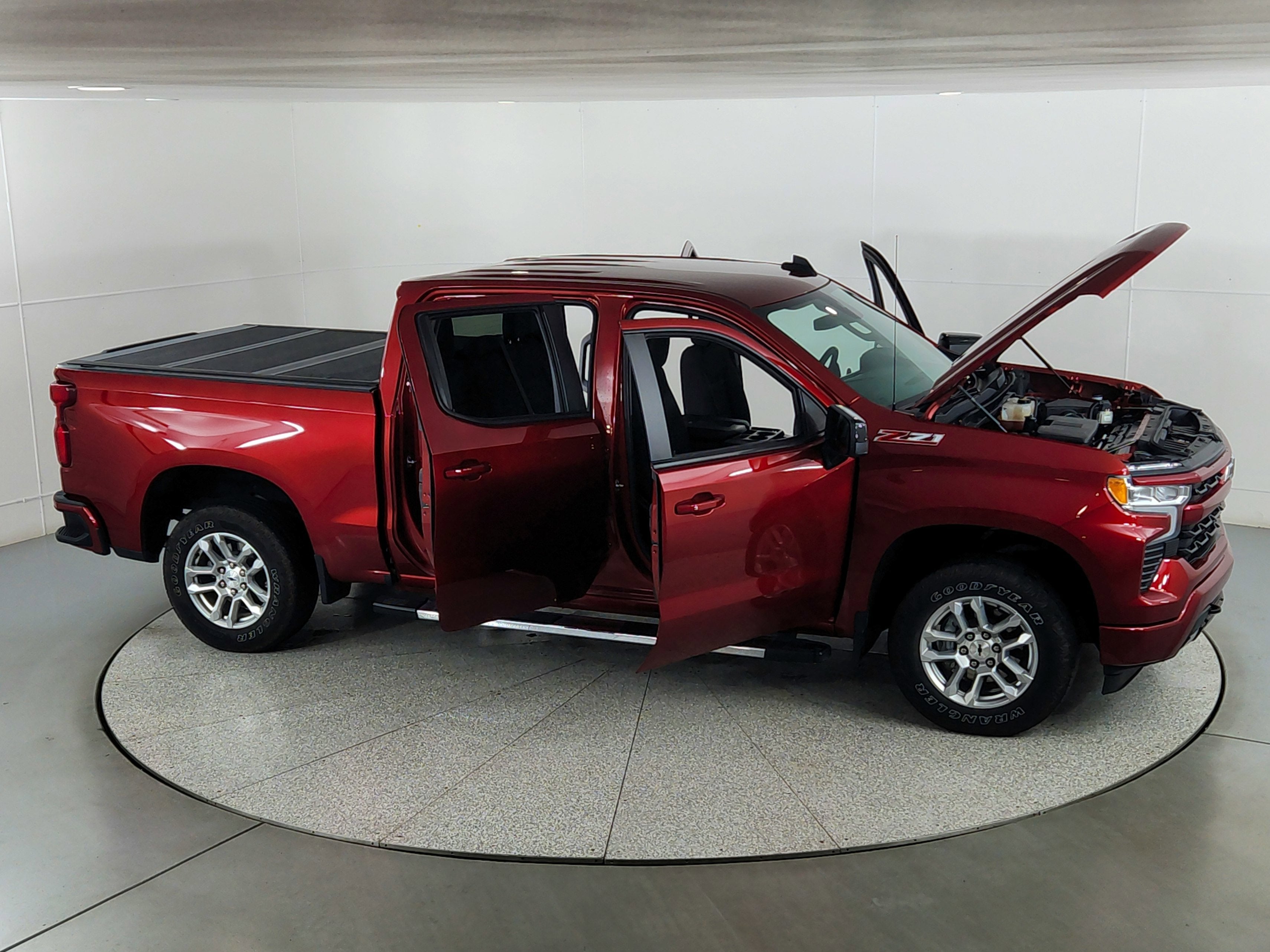 2023 Chevrolet Silverado 1500 4WD Crew Cab Short Bed RST