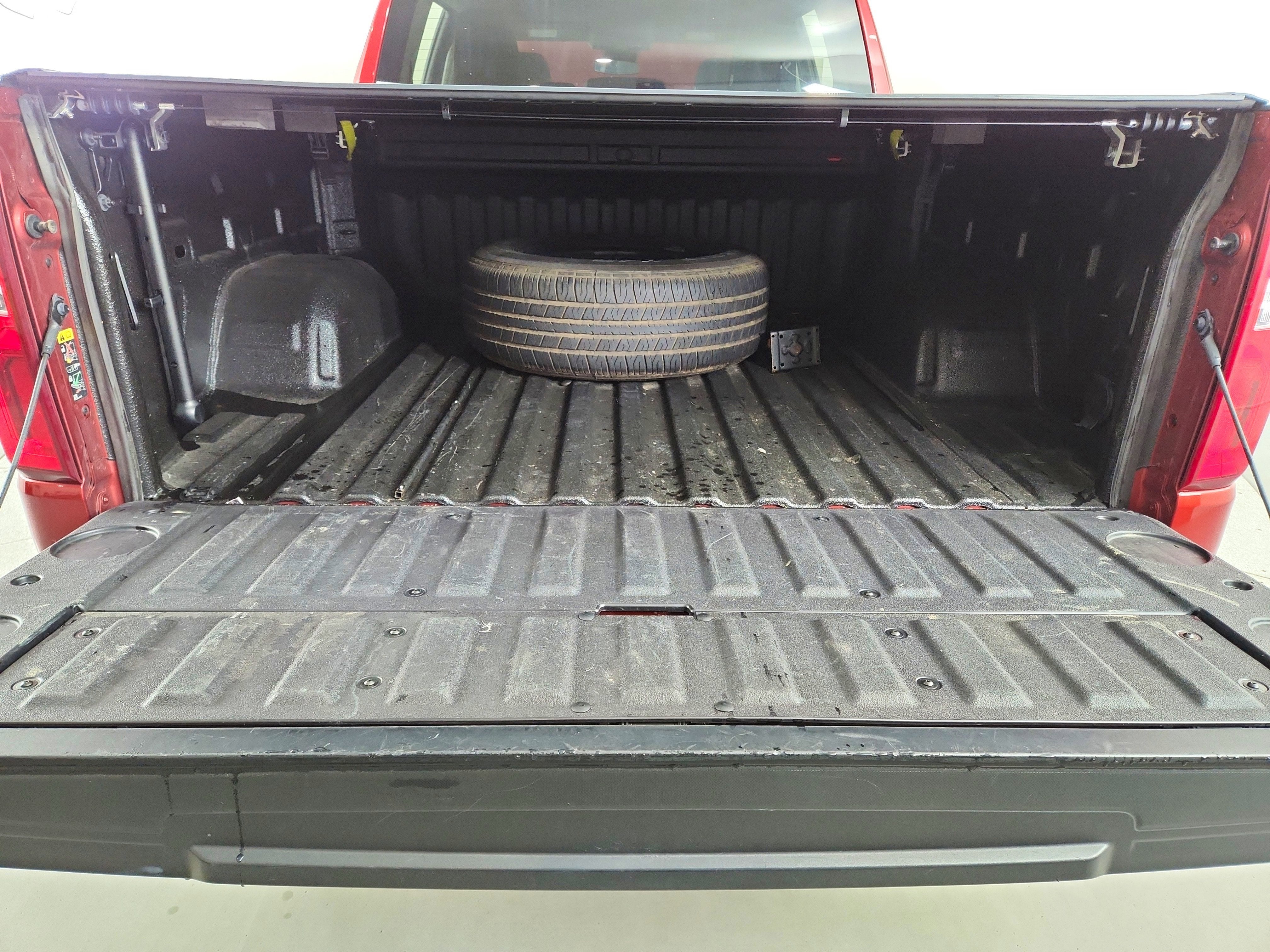 2023 Chevrolet Silverado 1500 4WD Crew Cab Short Bed RST