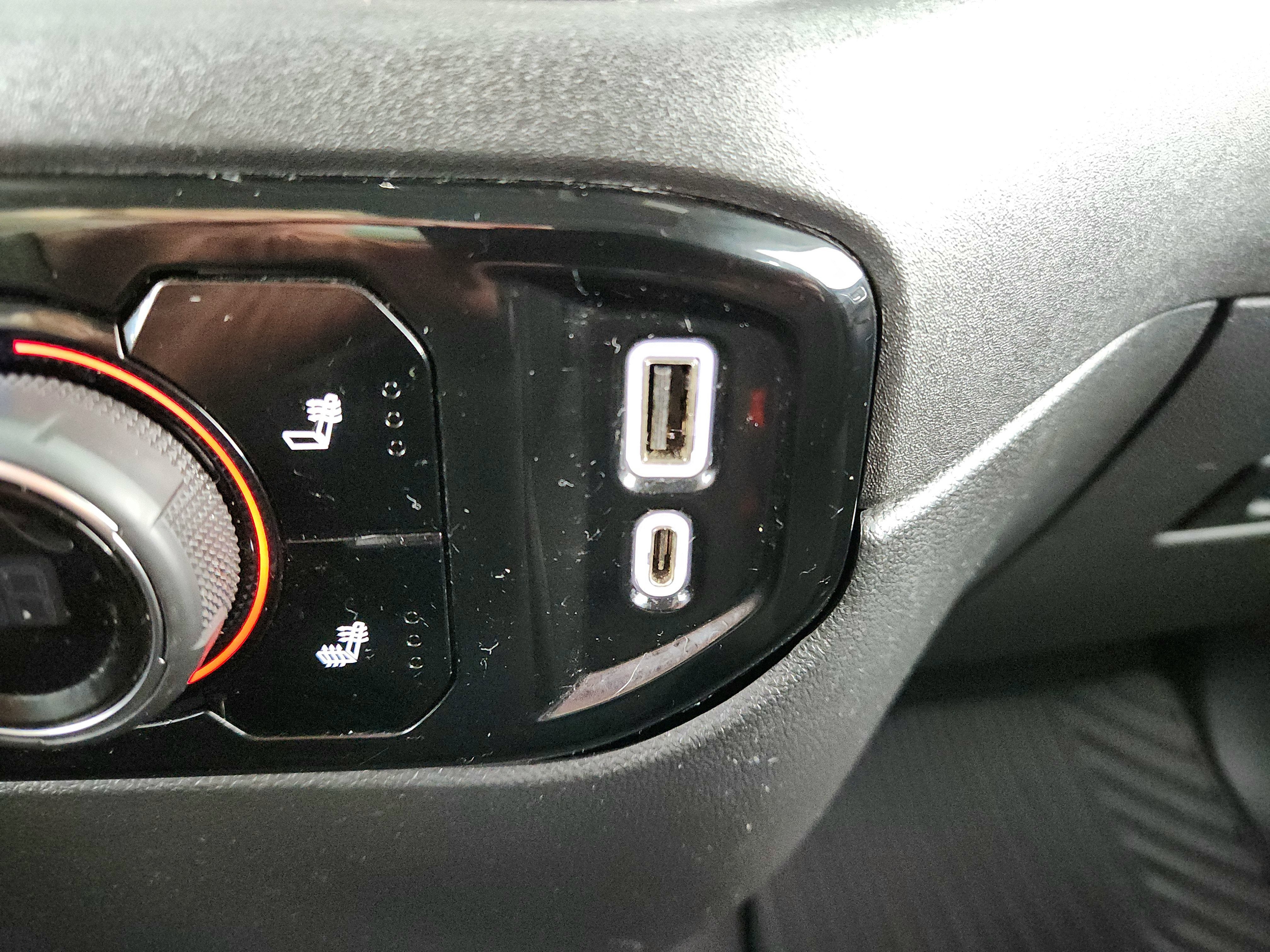 2023 Chevrolet Silverado 1500 4WD Crew Cab Short Bed RST