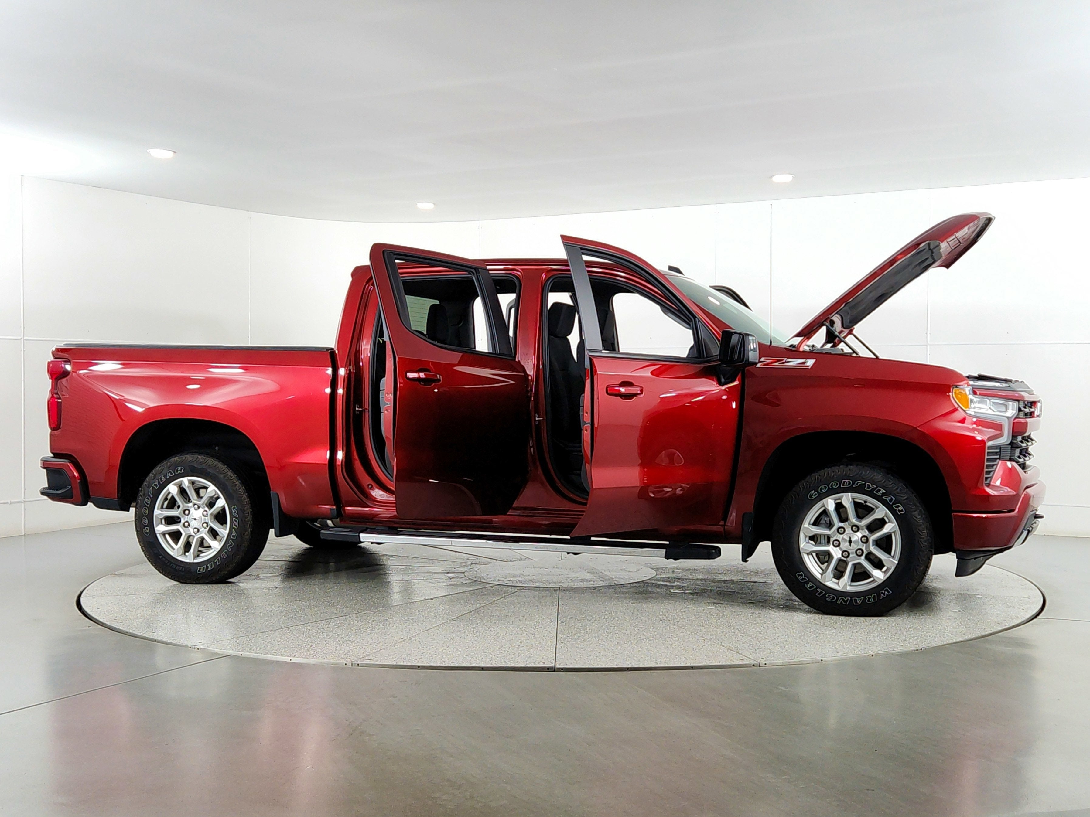 2023 Chevrolet Silverado 1500 4WD Crew Cab Short Bed RST