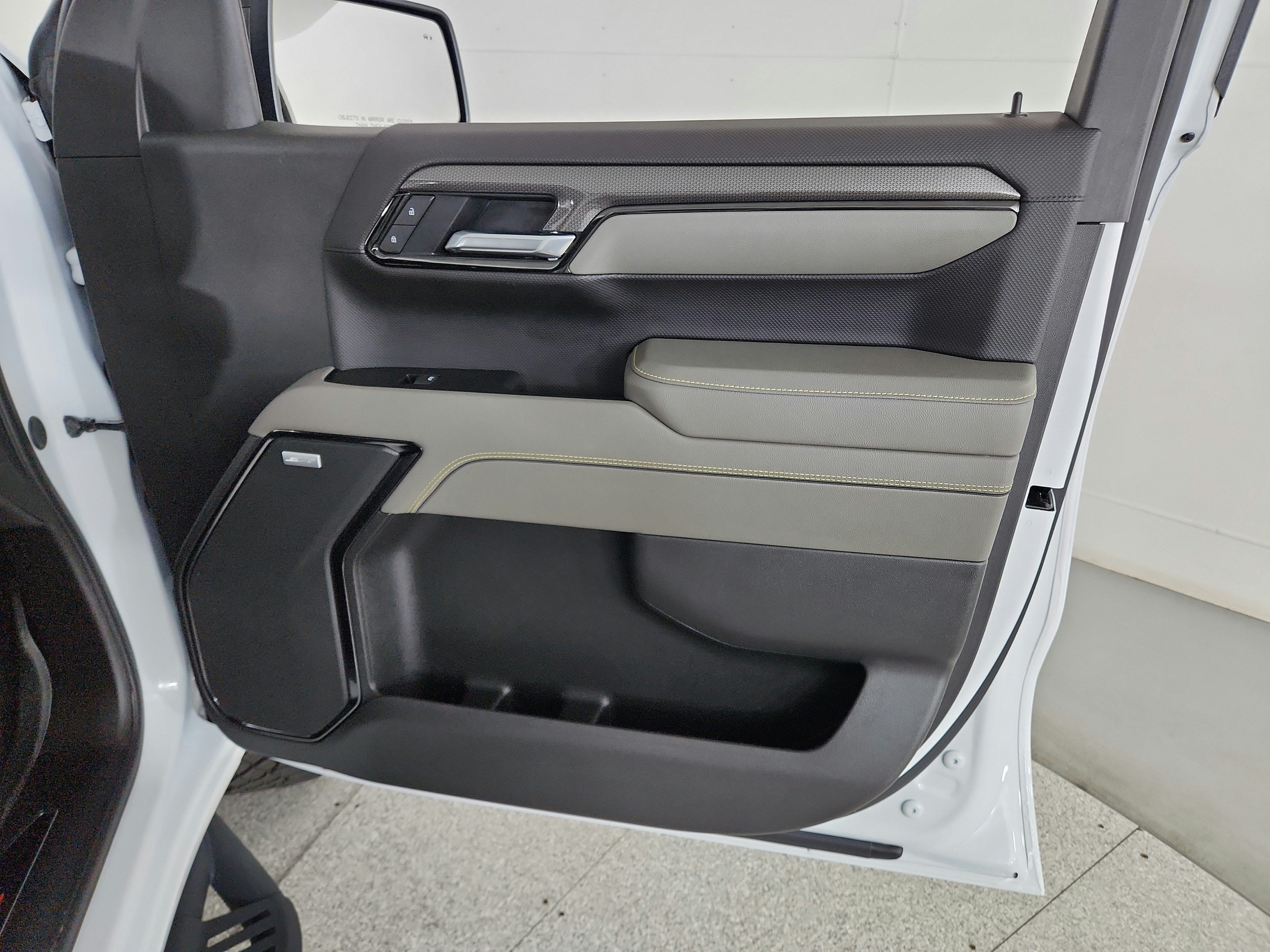 2025 Chevrolet Silverado 1500 4WD Crew Cab Short Bed ZR2