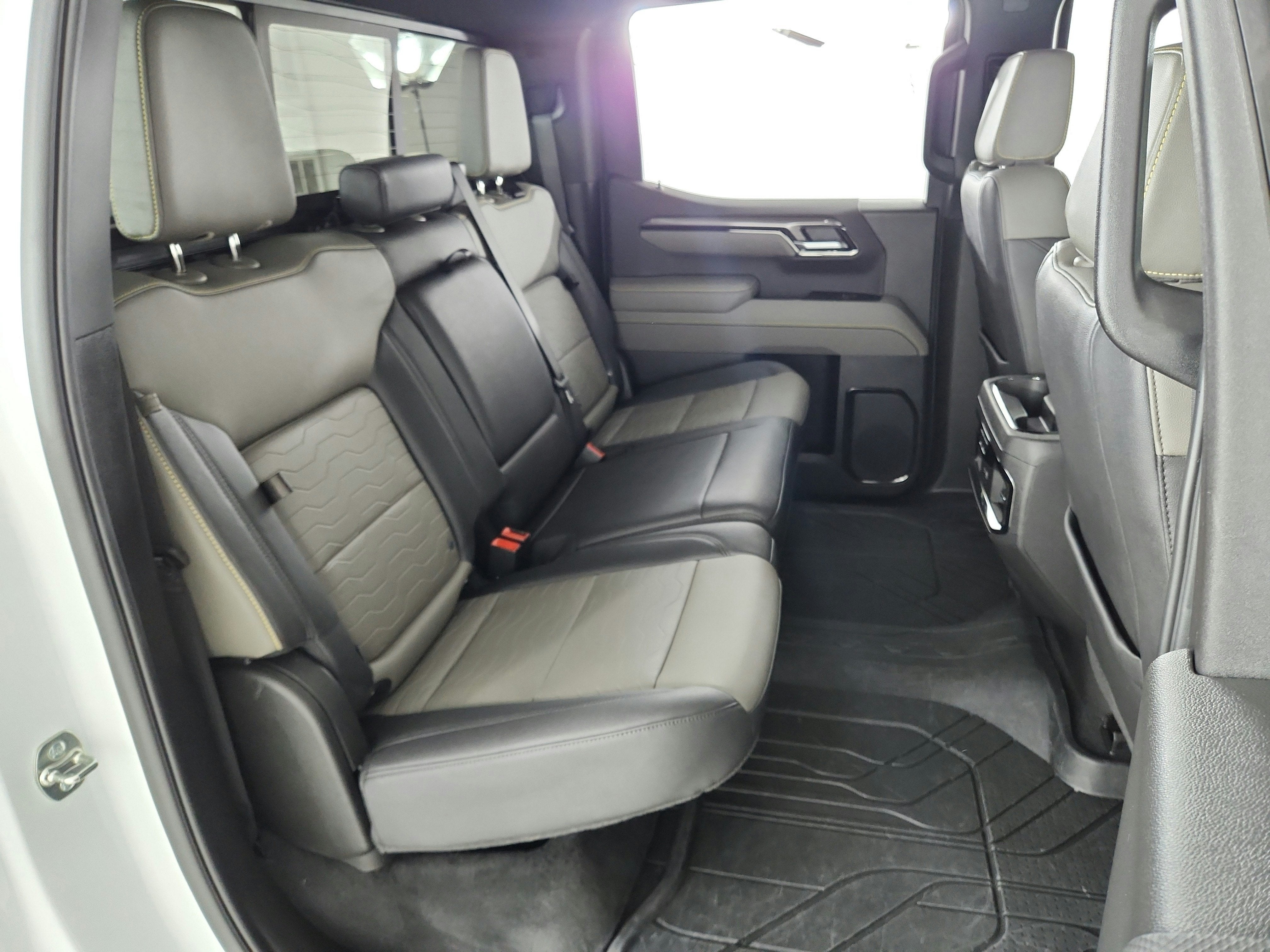2025 Chevrolet Silverado 1500 4WD Crew Cab Short Bed ZR2