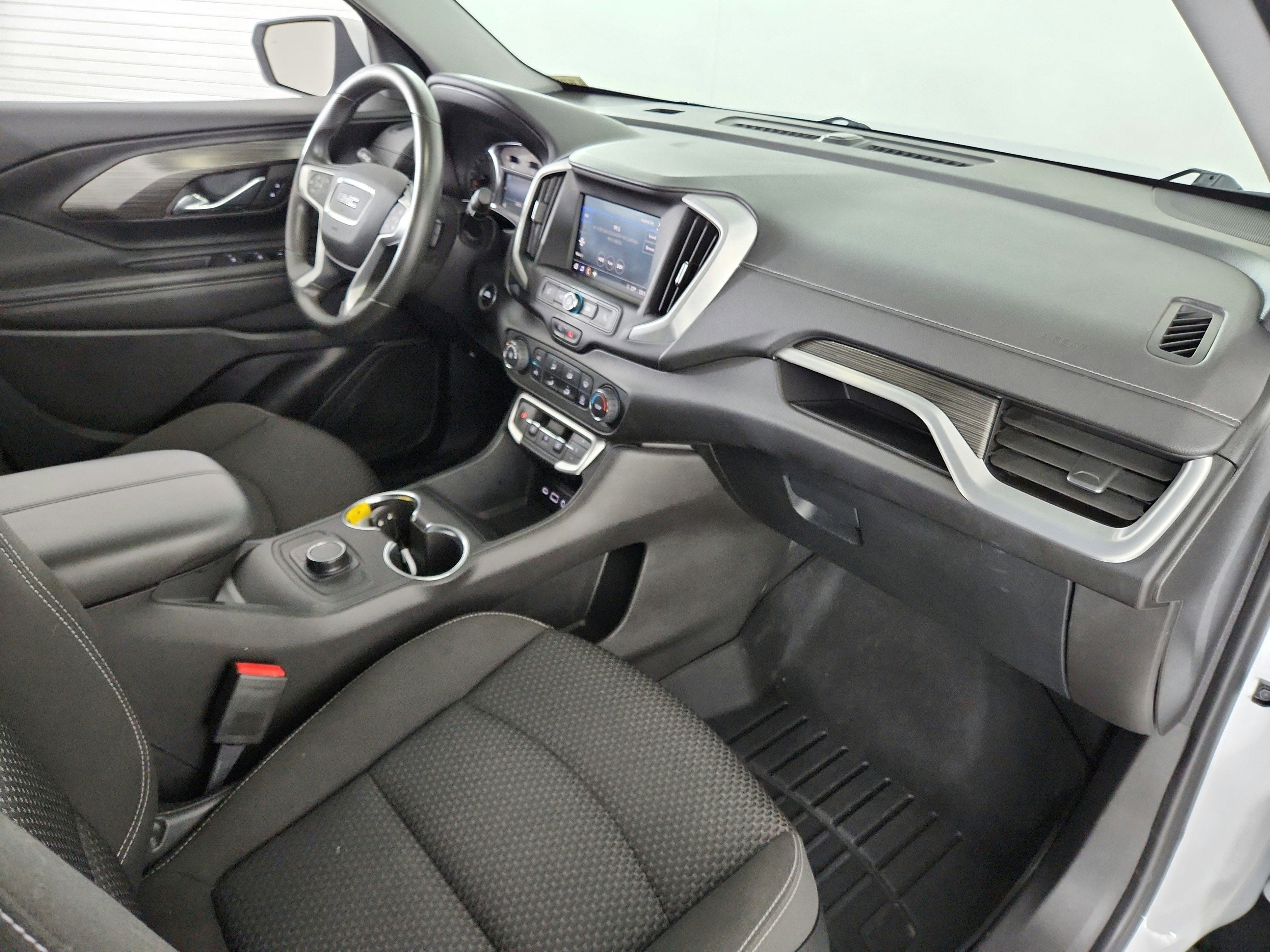 2024 GMC Terrain FWD SLE