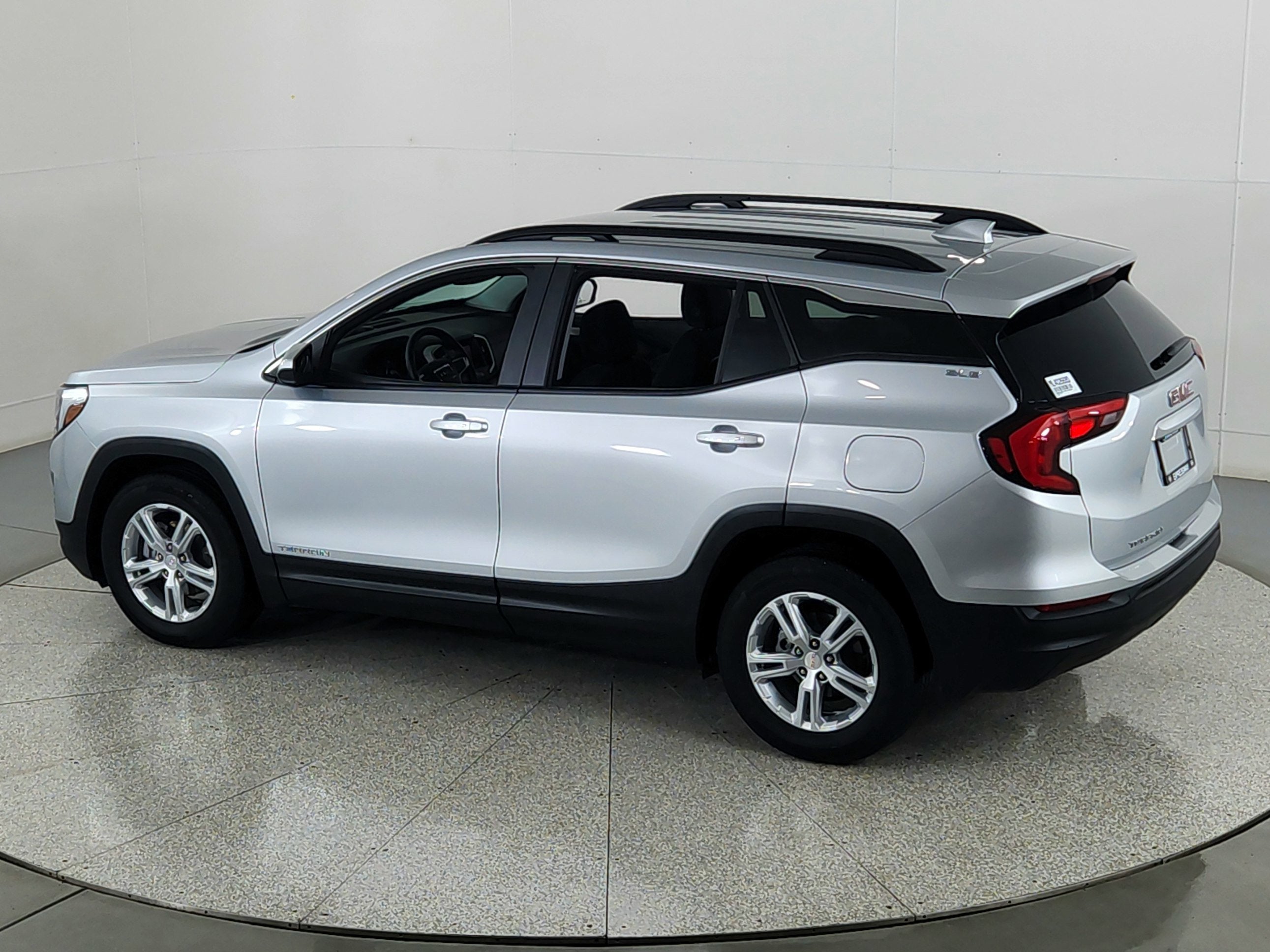 2021 GMC Terrain FWD SLE