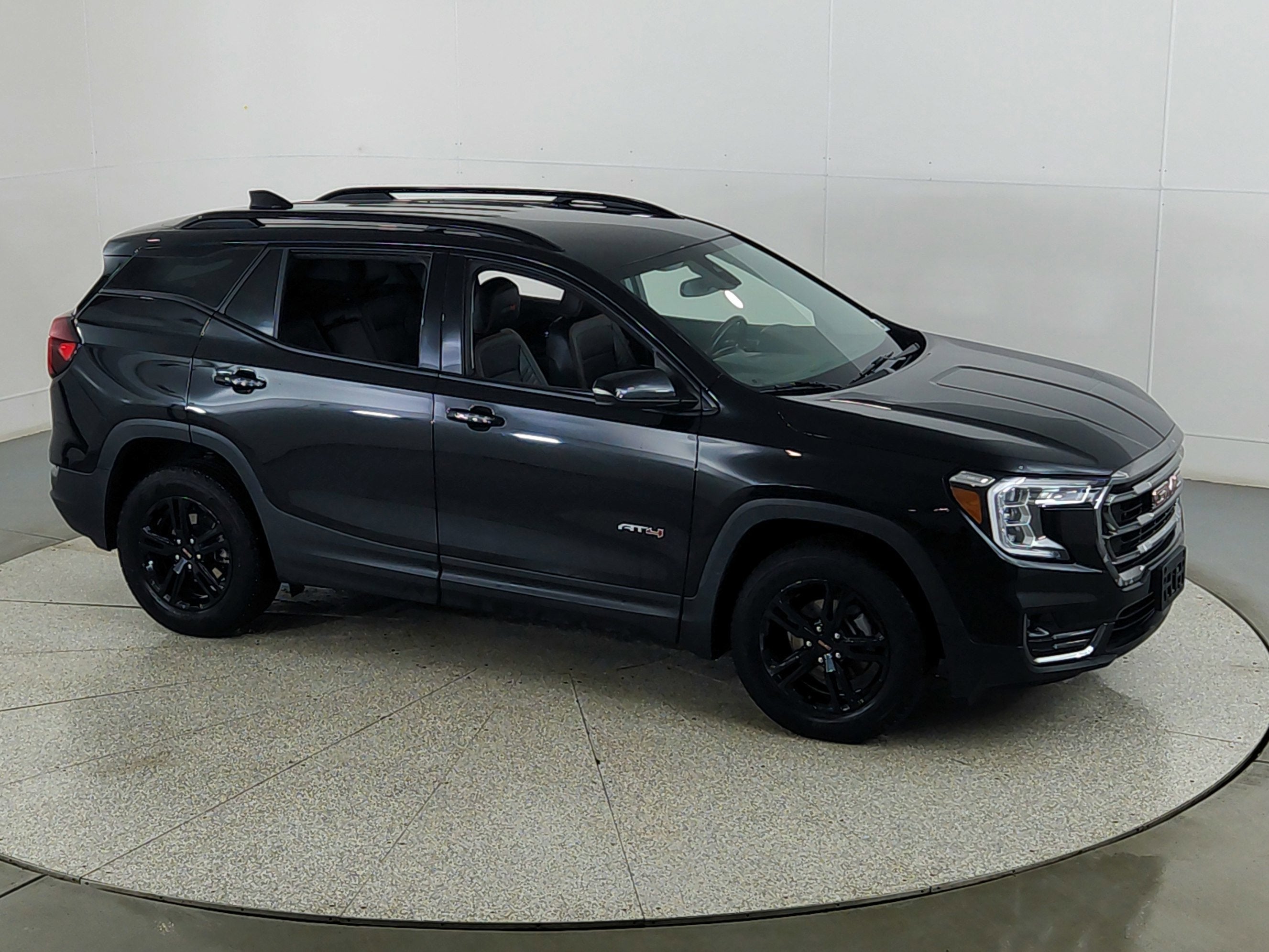 2023 GMC Terrain AWD AT4