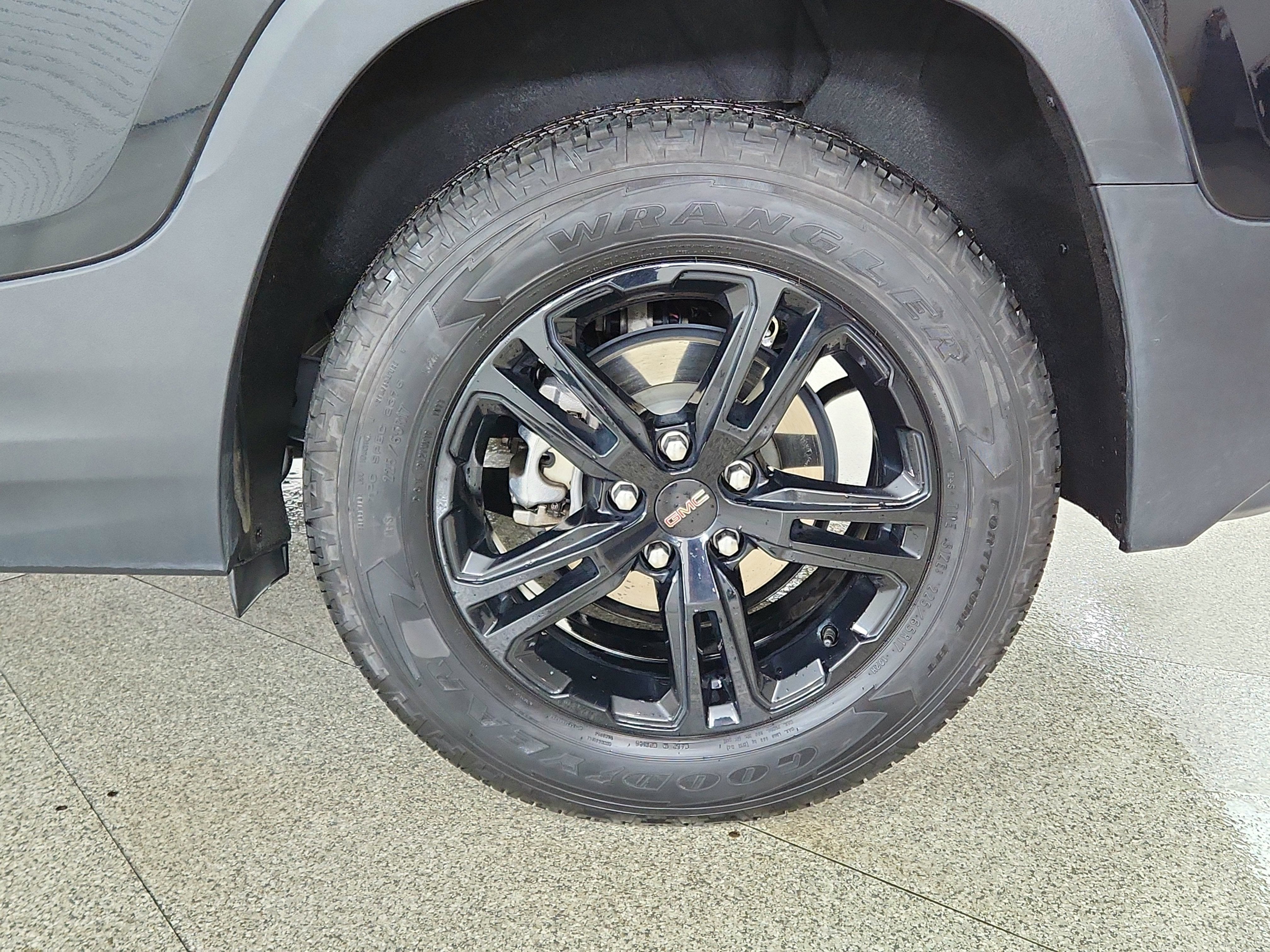 2023 GMC Terrain AWD AT4