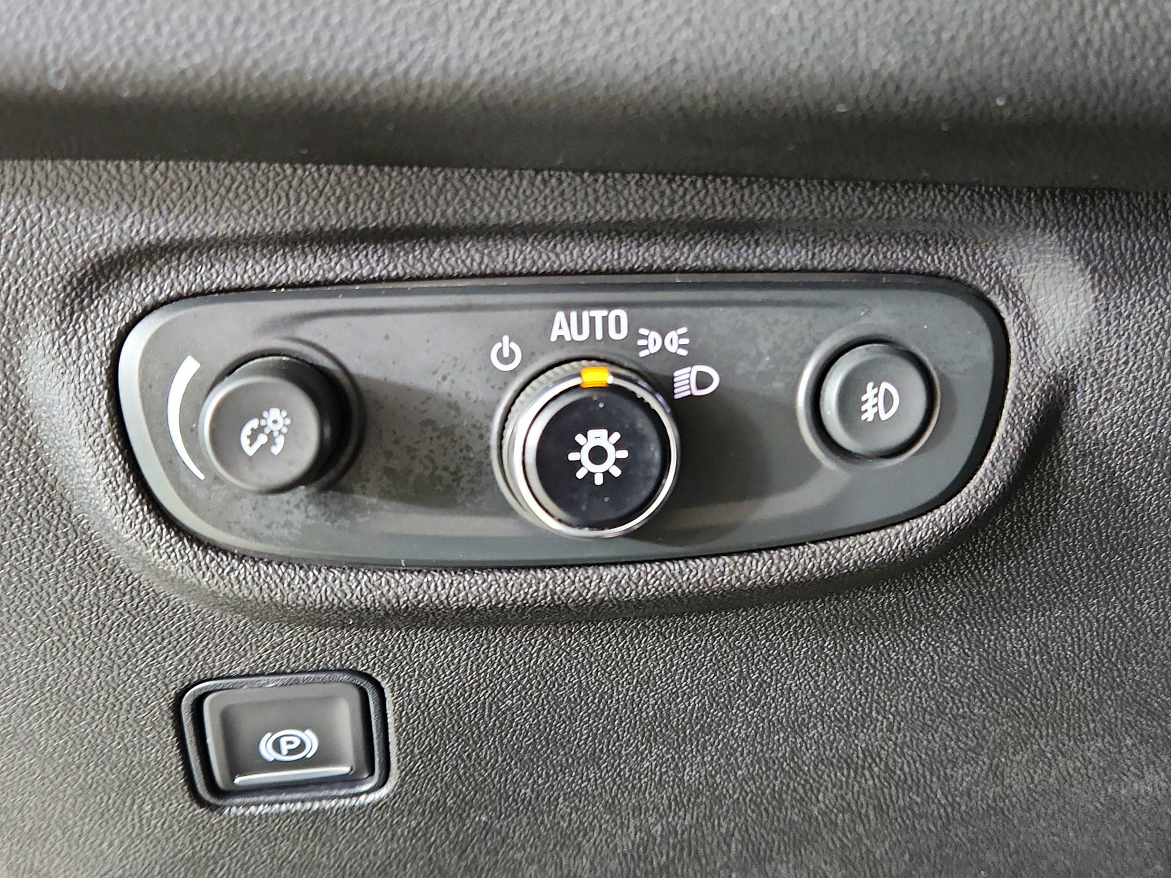 2023 GMC Terrain AWD AT4