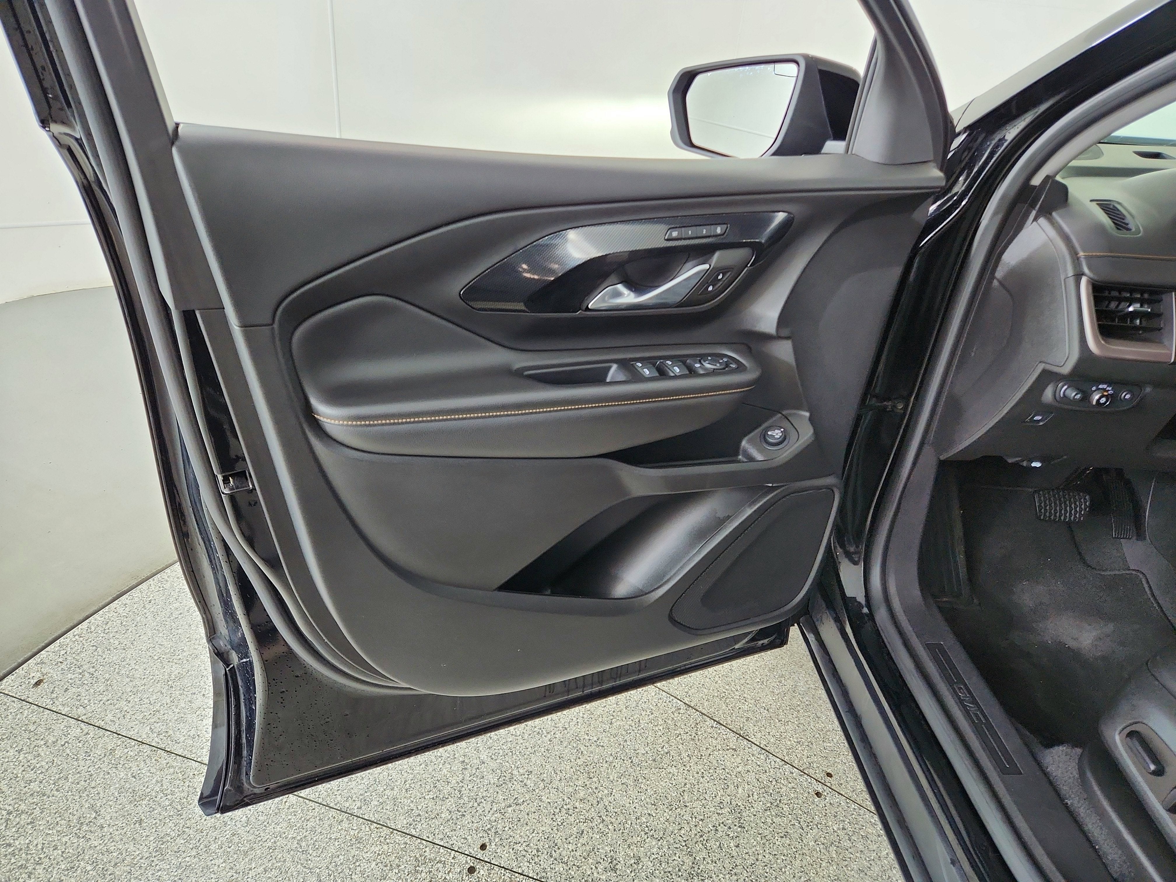 2023 GMC Terrain AWD AT4