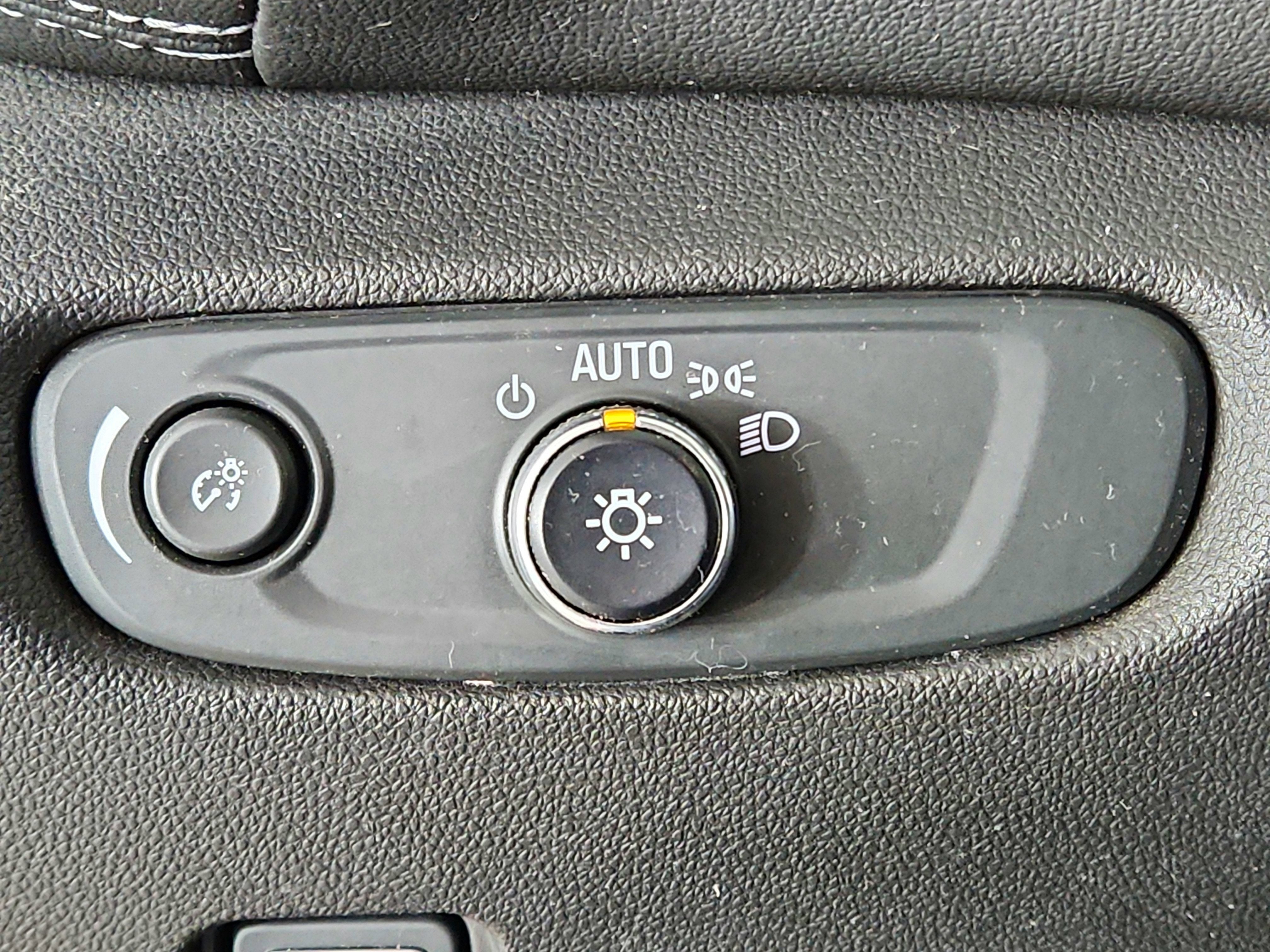 2023 Chevrolet Blazer FWD 2LT