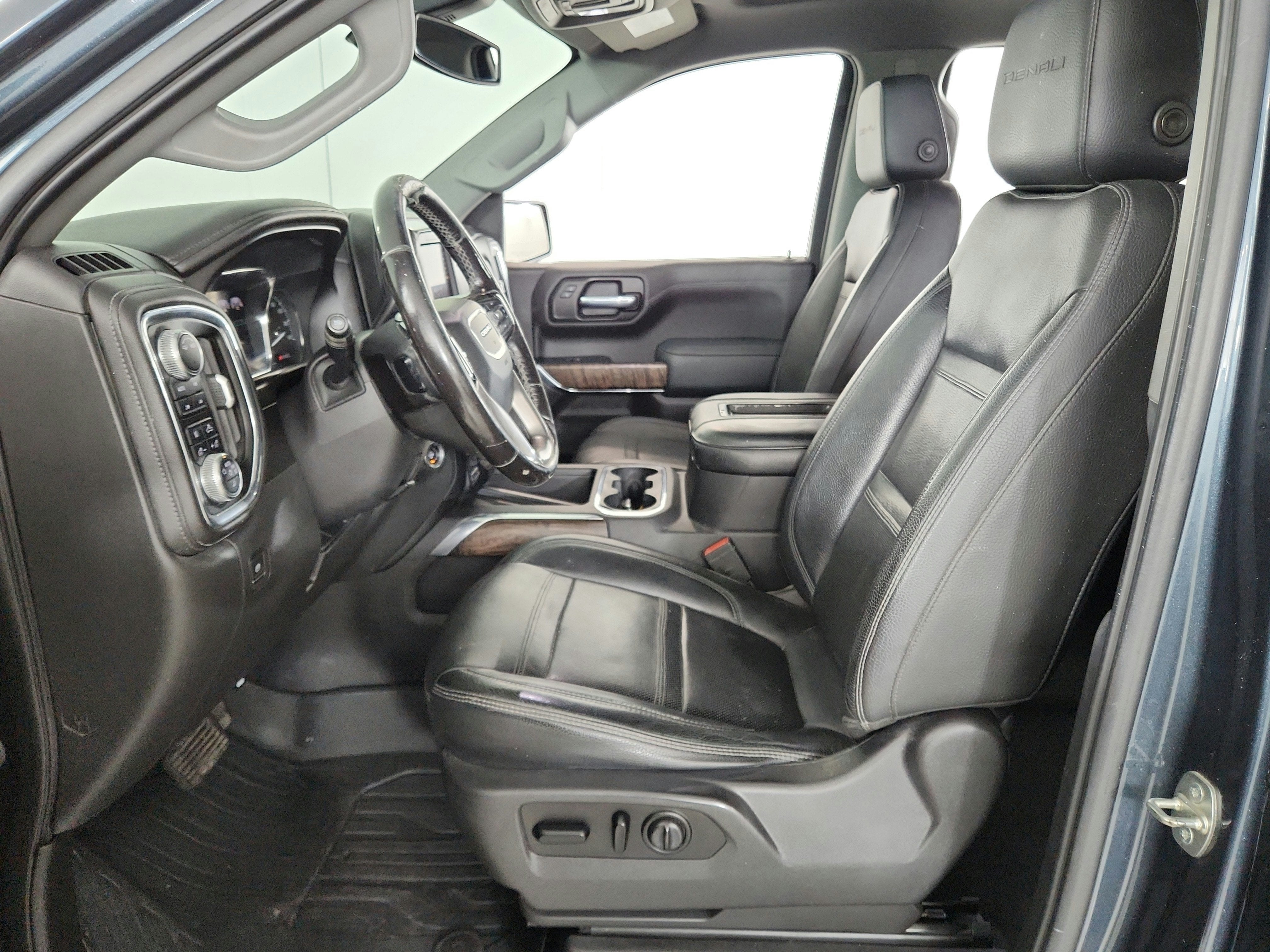 2020 GMC Sierra 1500 4WD Crew Cab Short Box Denali