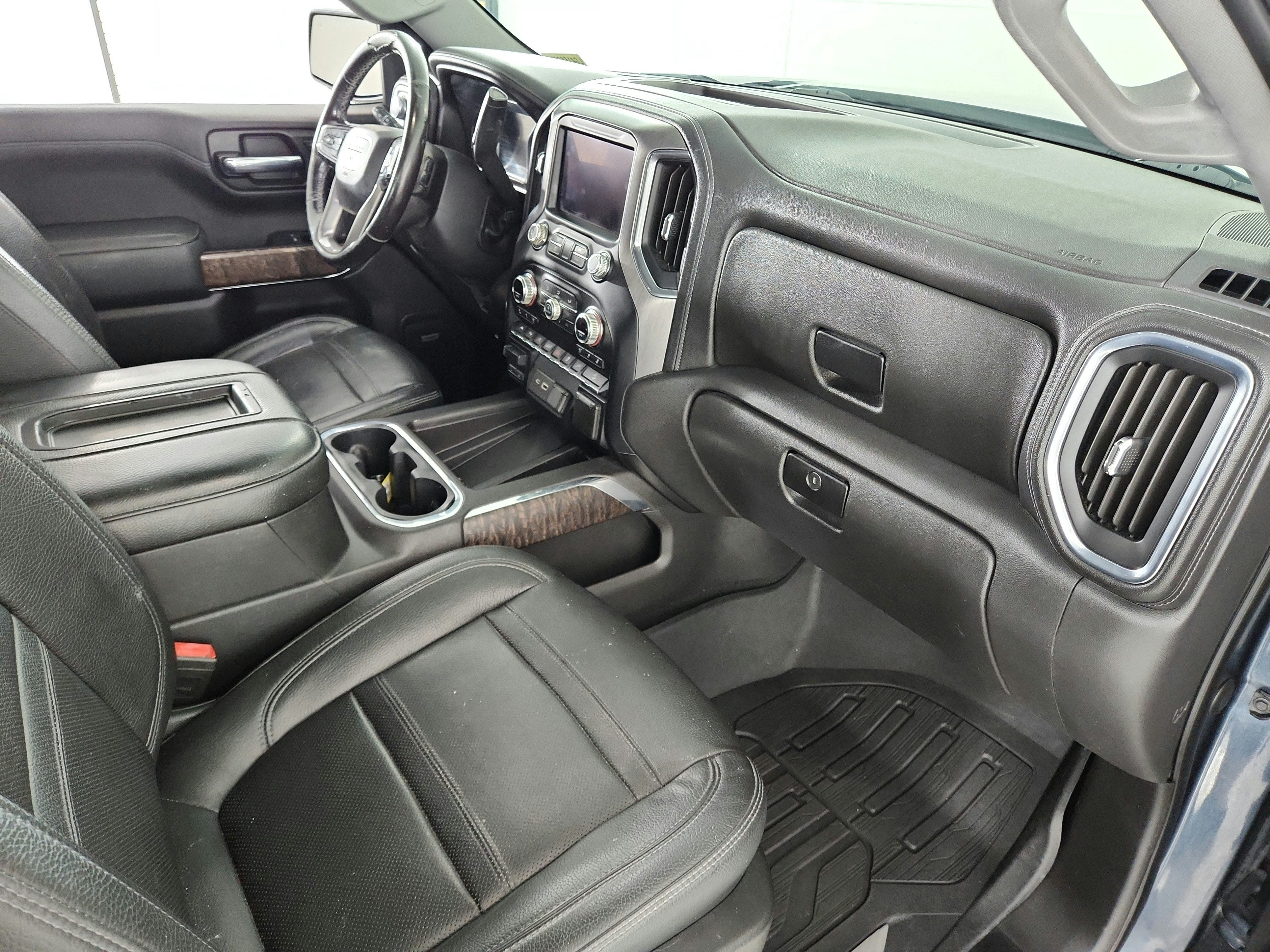 2020 GMC Sierra 1500 4WD Crew Cab Short Box Denali
